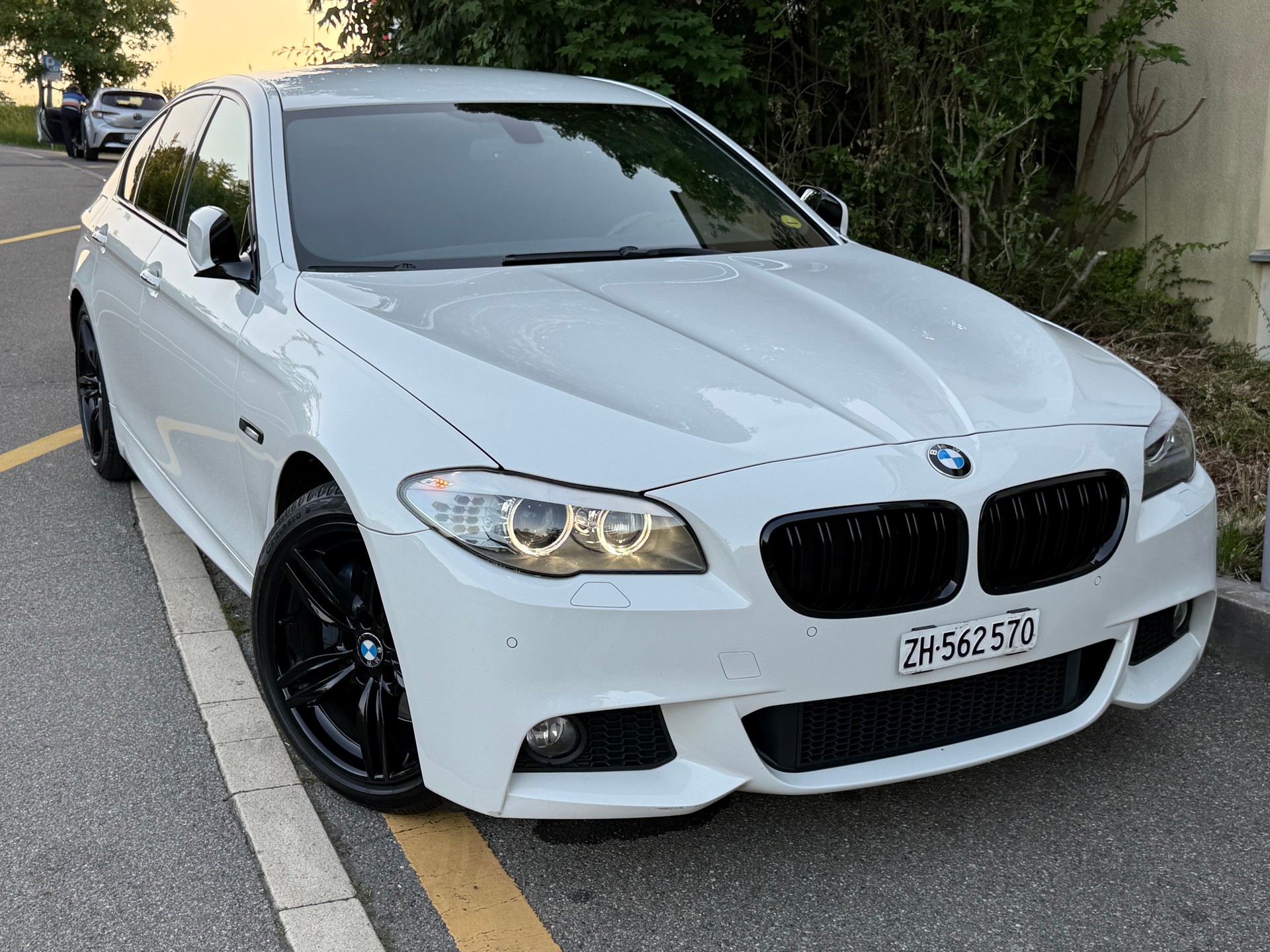 BMW 525d xDrive Steptronic M-Sportpaket-image-1