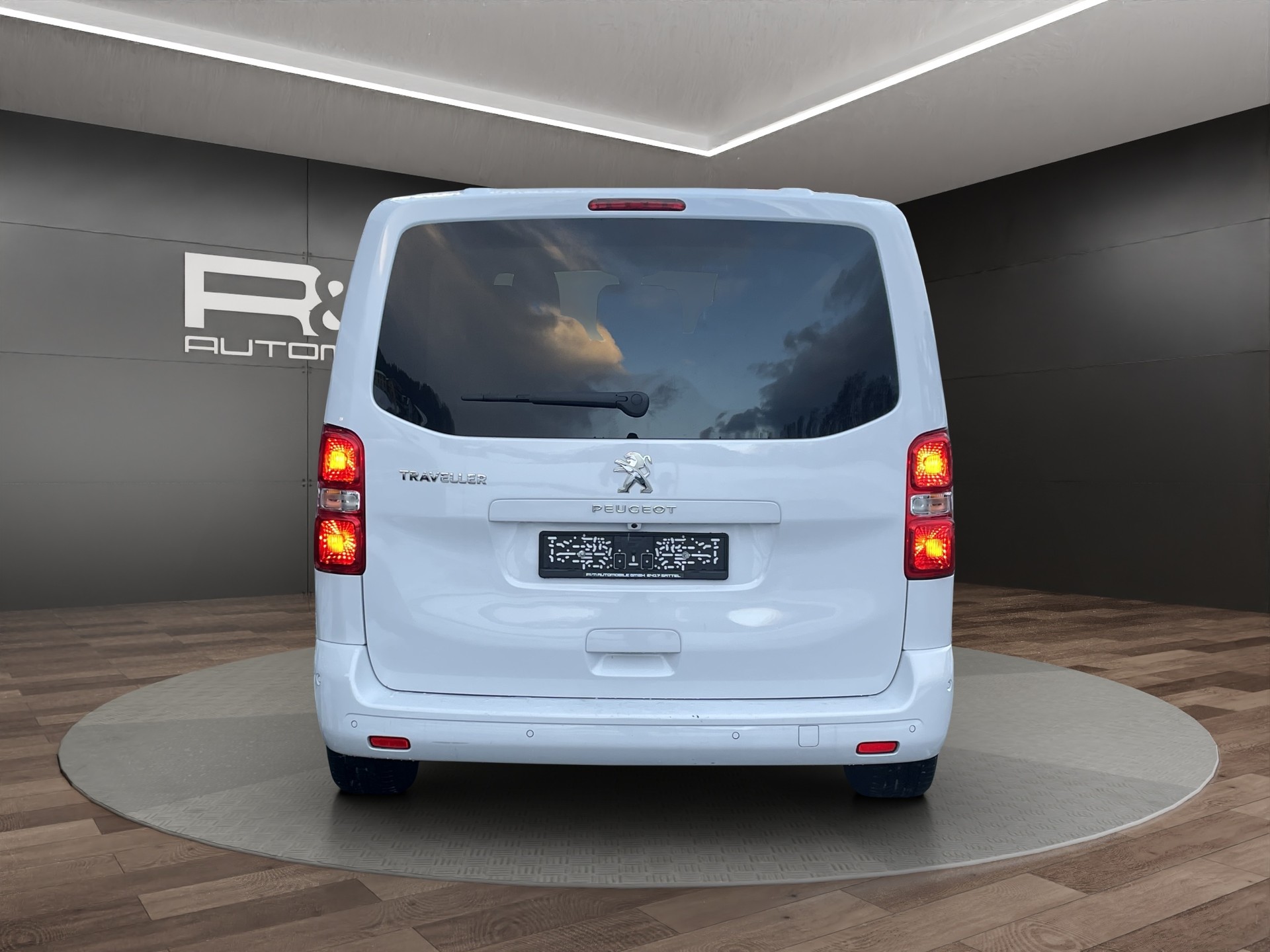 PEUGEOT Traveller 2.0 BlueHDi Business Standard EAT9-showroom-element-2
