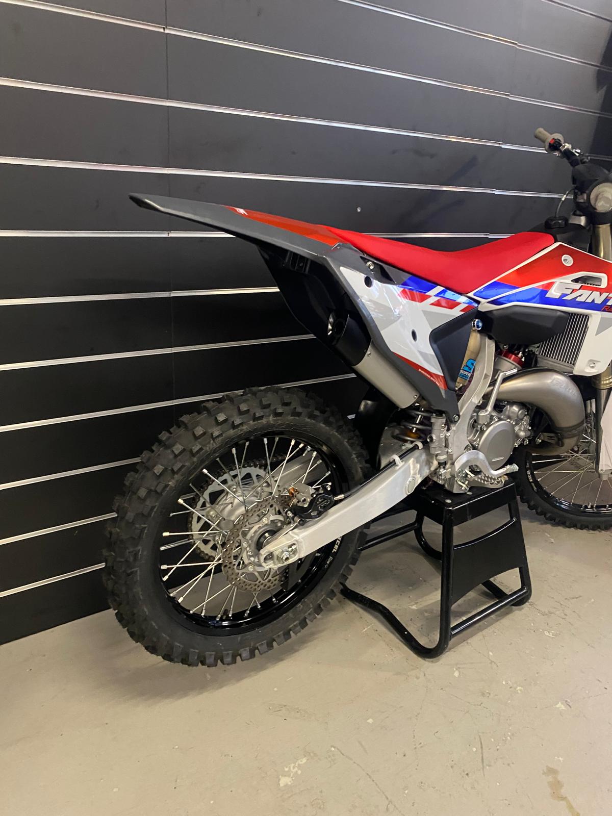 FANTIC XX 125-image-3