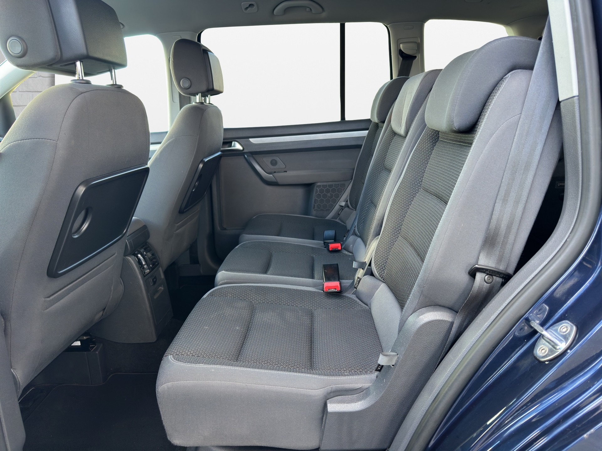 VW Touran 1.4 TSI Team DSG-image-12