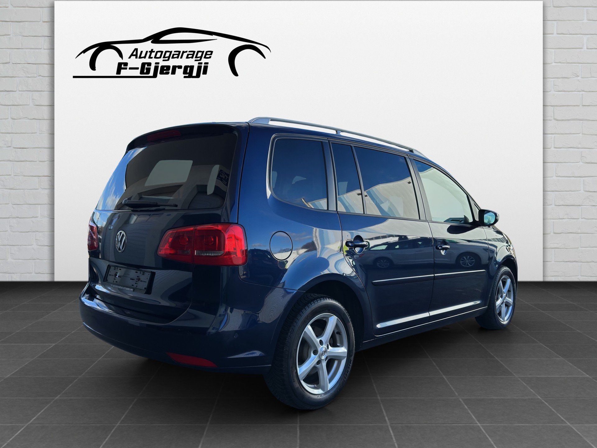 VW Touran 1.4 TSI Team DSG-image-5