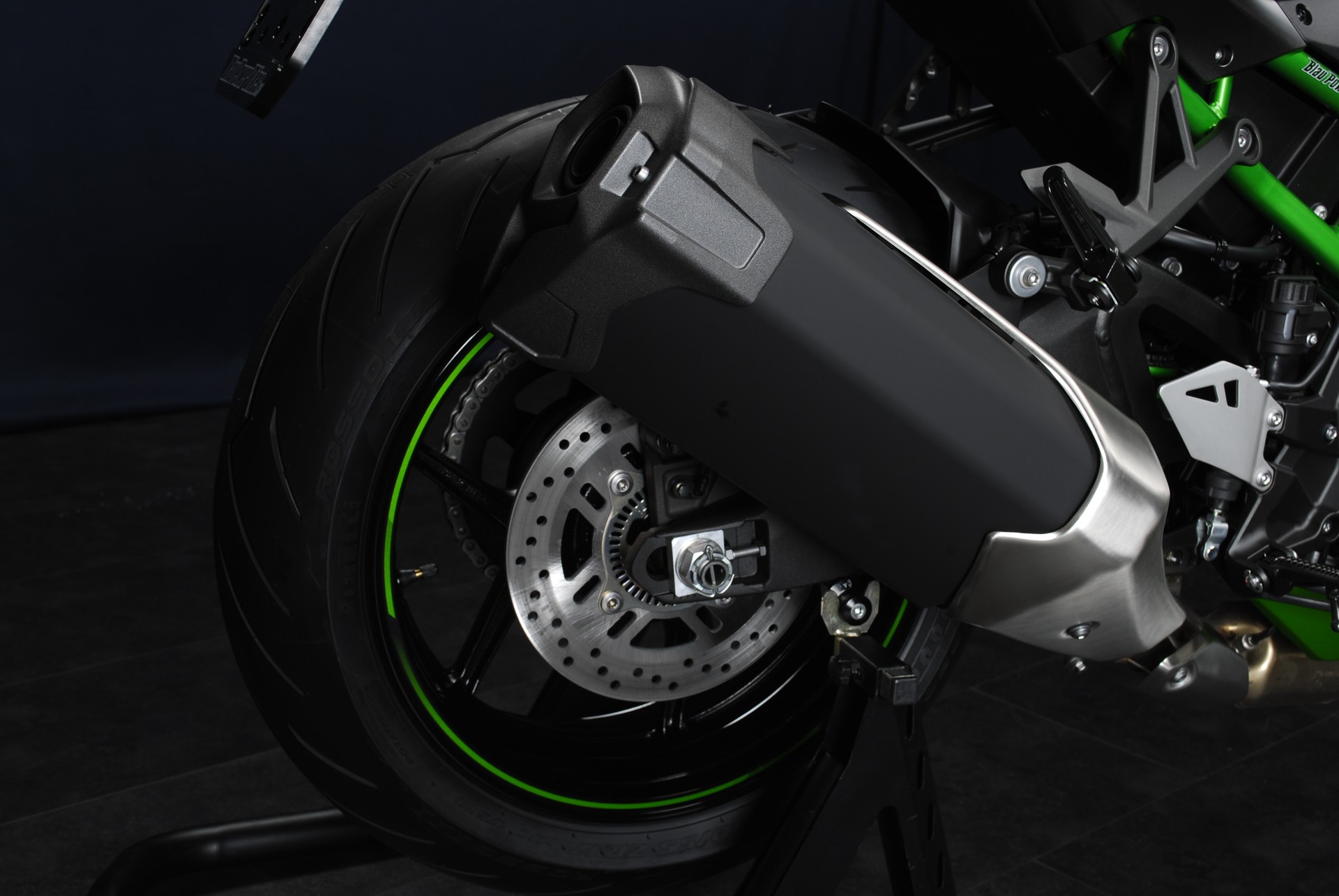 KAWASAKI Z H2 SE MY25-image-1