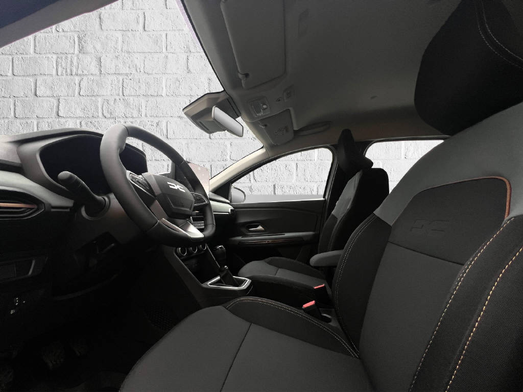 DACIA Sandero 1.0 TCe 110 Stepway Extreme-image-5