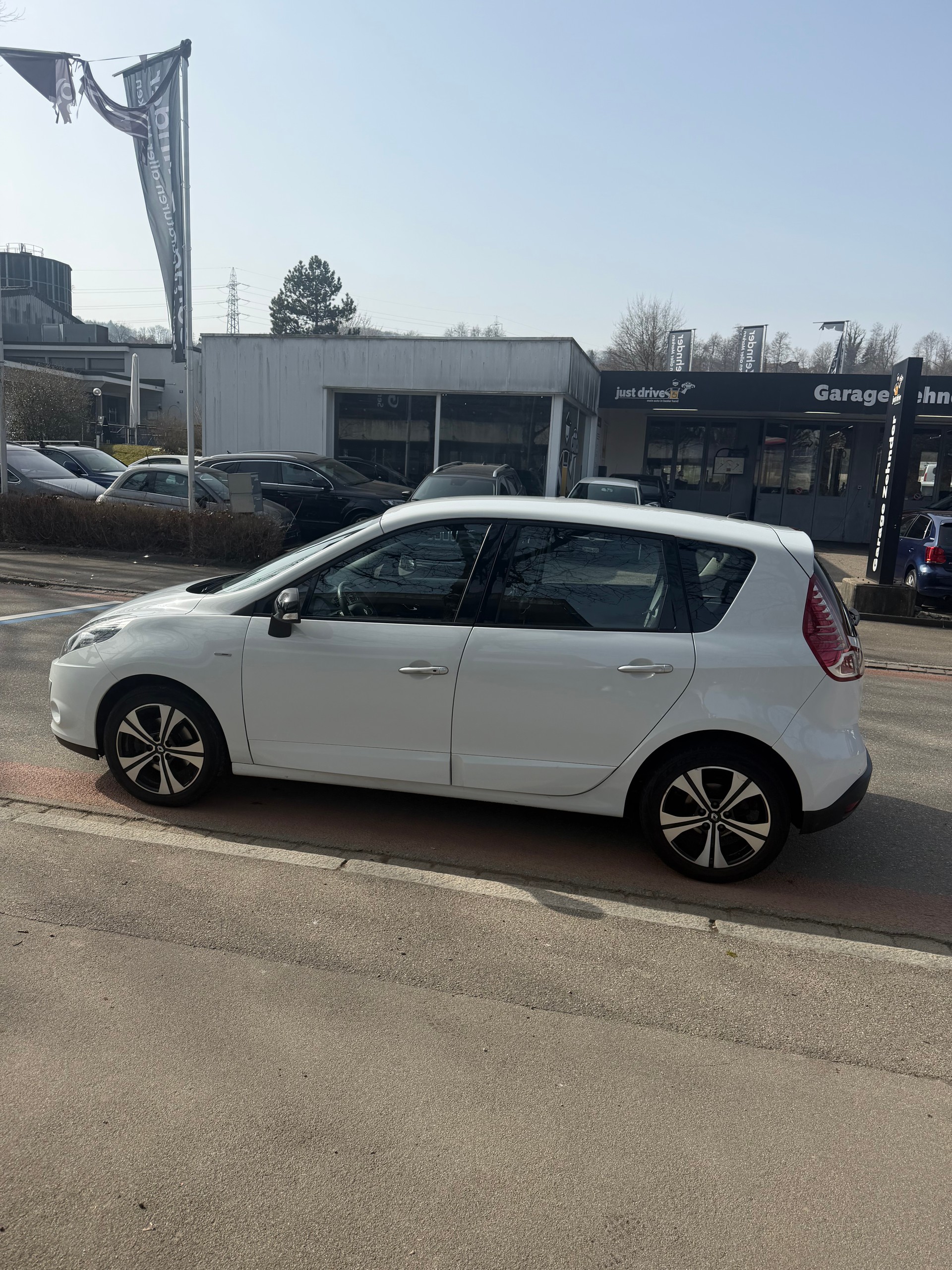 RENAULT Scénic 2.0 16V Bose X-Tronic CVT
