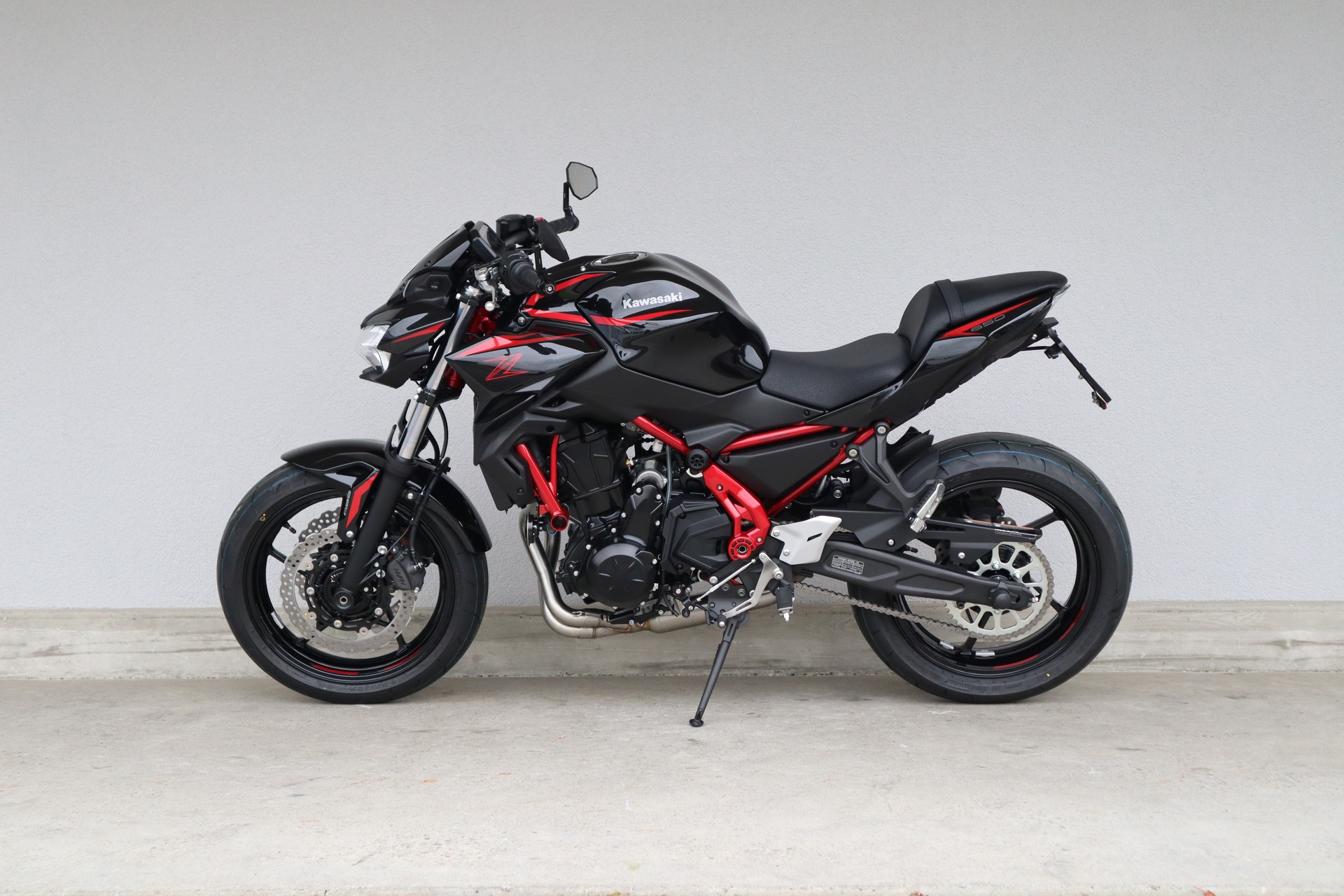 KAWASAKI Z 650 (35kW)-image-3