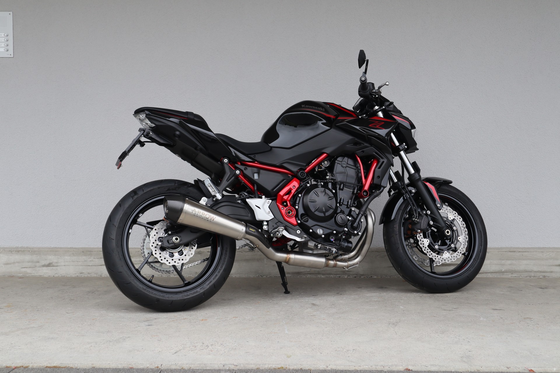 KAWASAKI Z 650 (35kW)-image-2