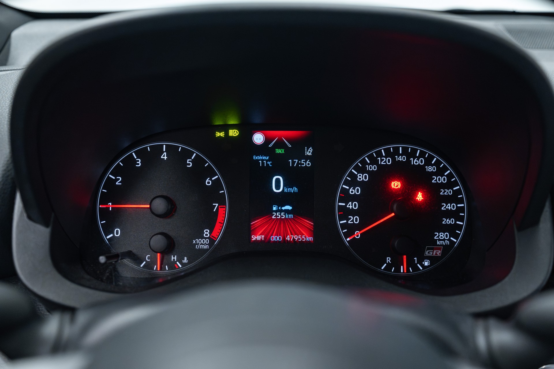 TOYOTA Yaris 1.6 GR Sport-image-10