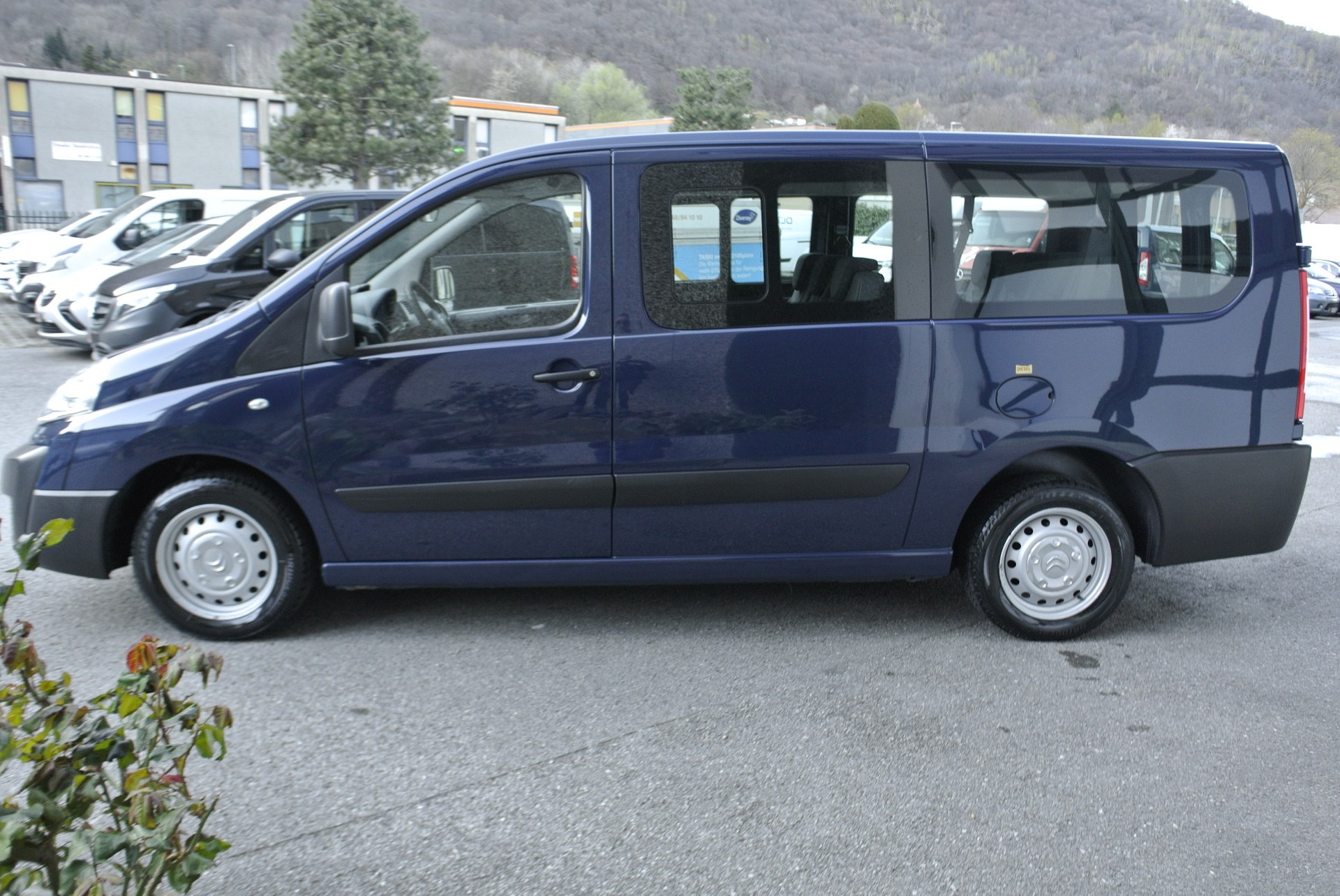 CITROEN Jumpy 2.0 HDi L2H1 Attraction-image-10