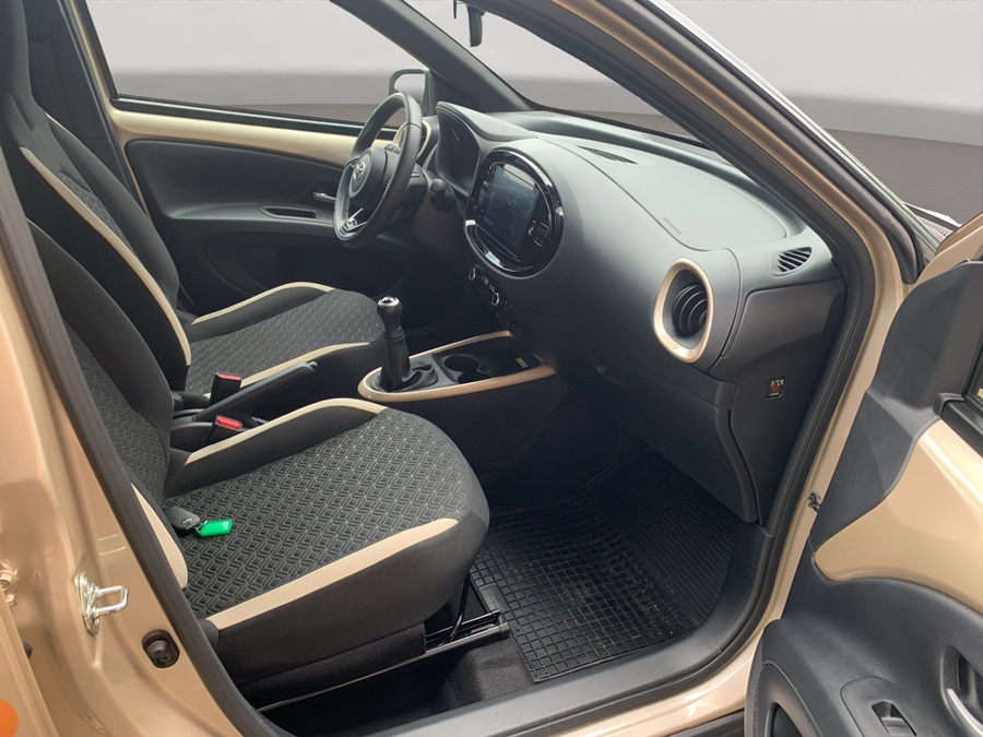 TOYOTA Aygo X 1.0 VVT-i Trend-image-8