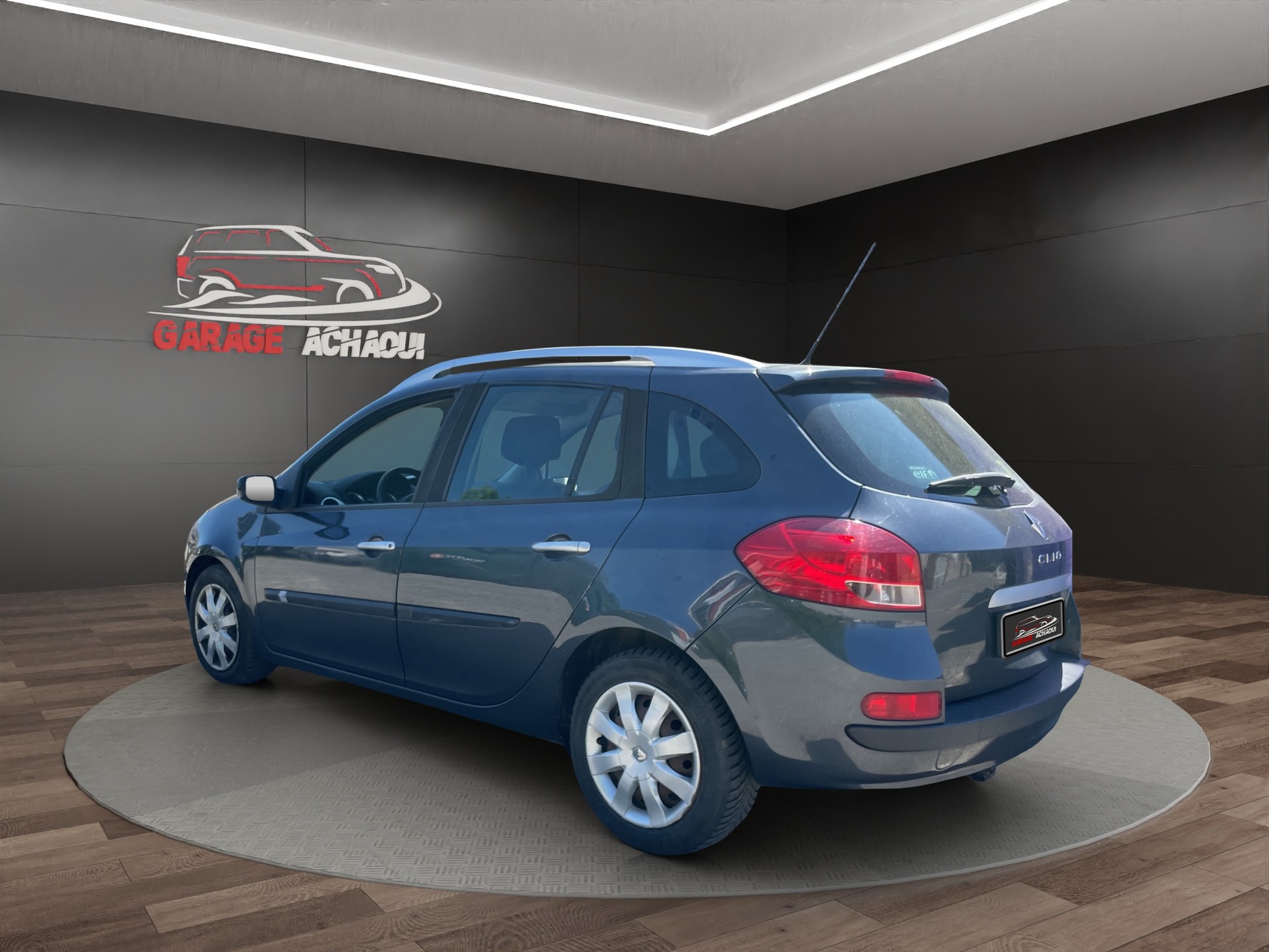 RENAULT Clio Grandtour 1.2 16V Turbo Dynamique-image-3