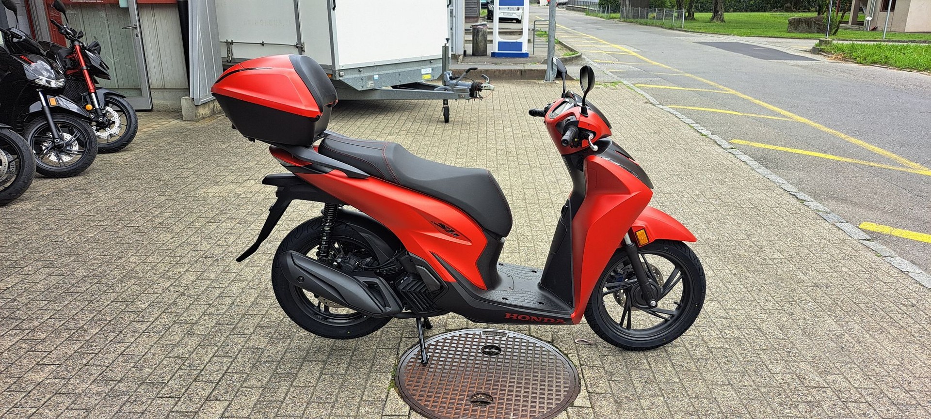 HONDA SH 125 Special Edition-image-0