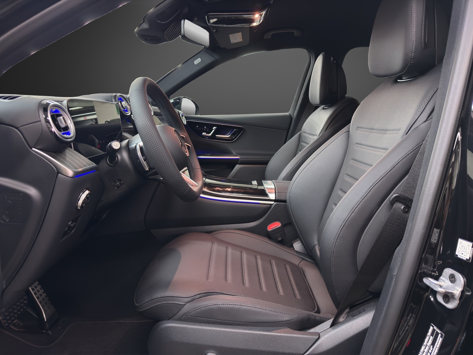 MERCEDES-BENZ GLC 300 e 4Matic 9G-Tronic EQ Star-image-9