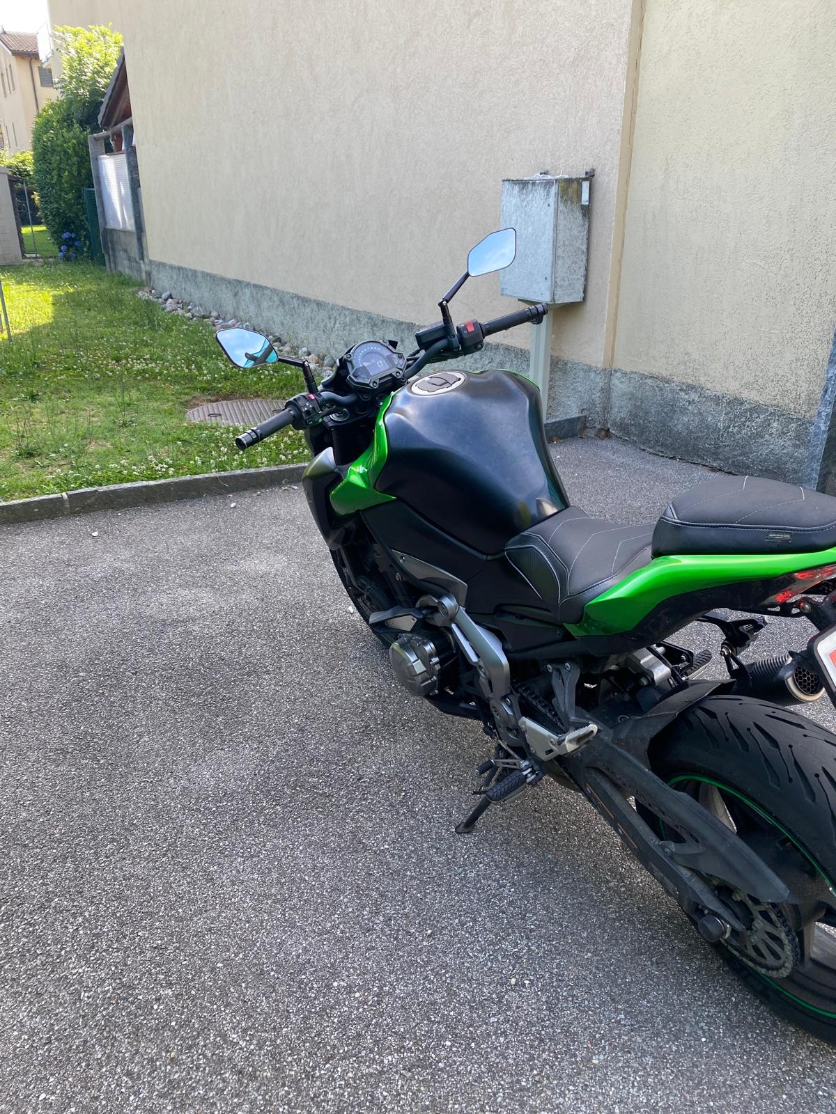 KAWASAKI Z 900-image-4