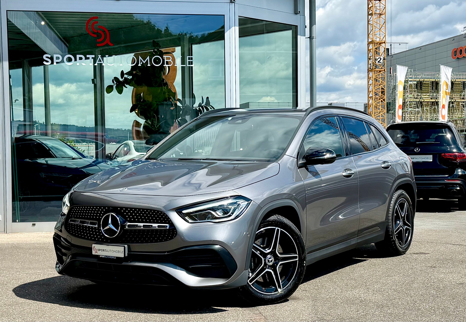 MERCEDES-BENZ GLA 250 4Matic AMG Line 8G-DCT