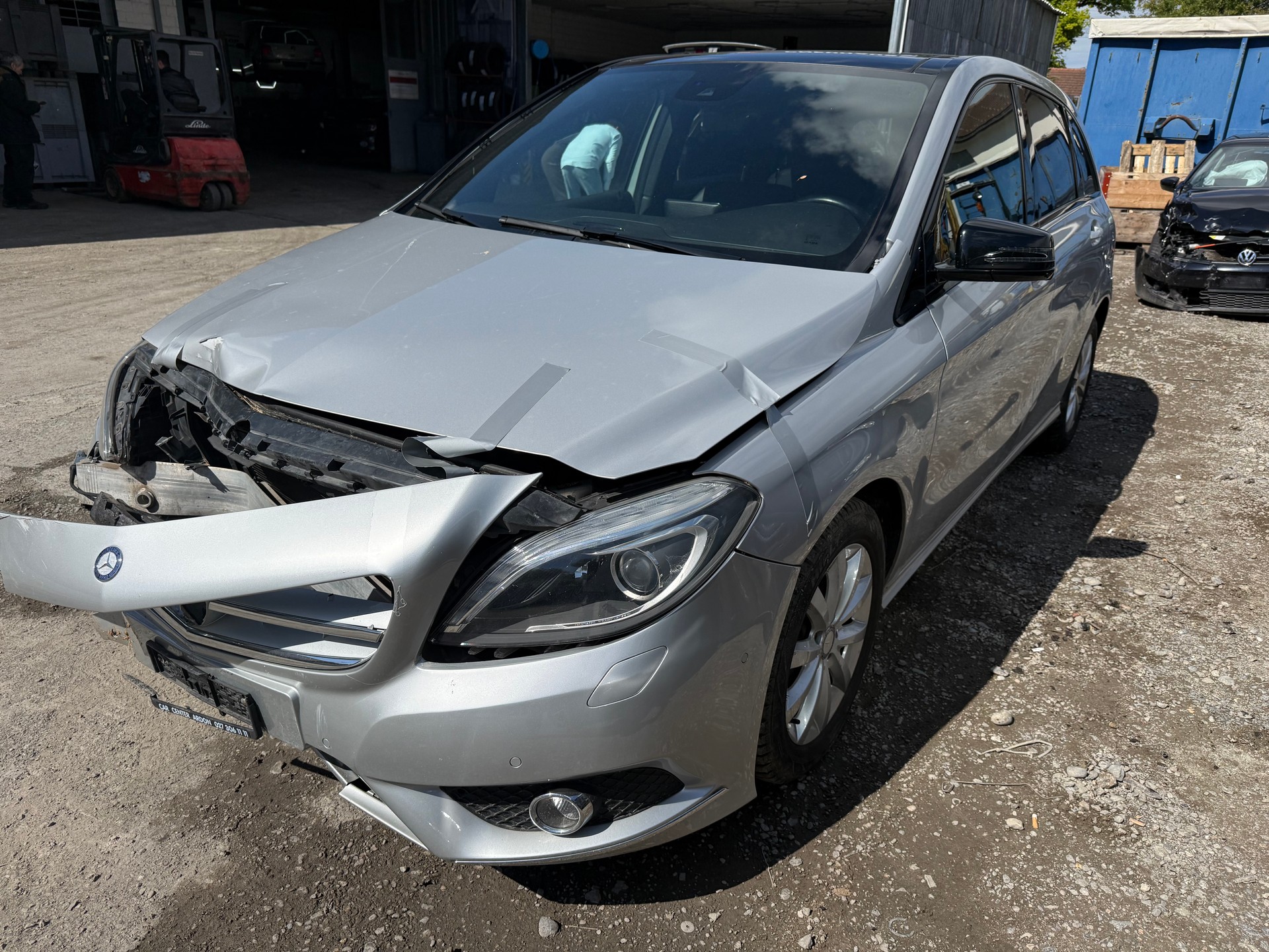 MERCEDES-BENZ B 200 7G-DCT-image-3