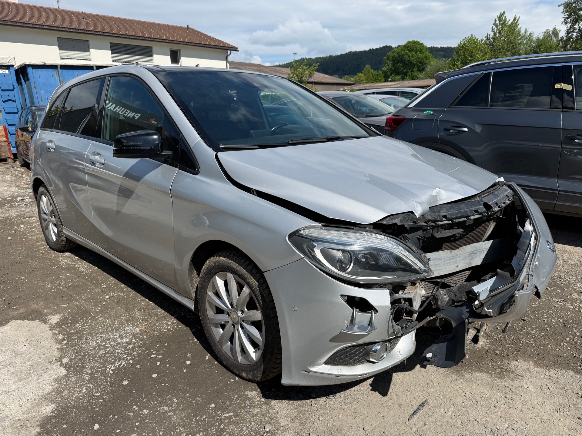 MERCEDES-BENZ B 200 7G-DCT