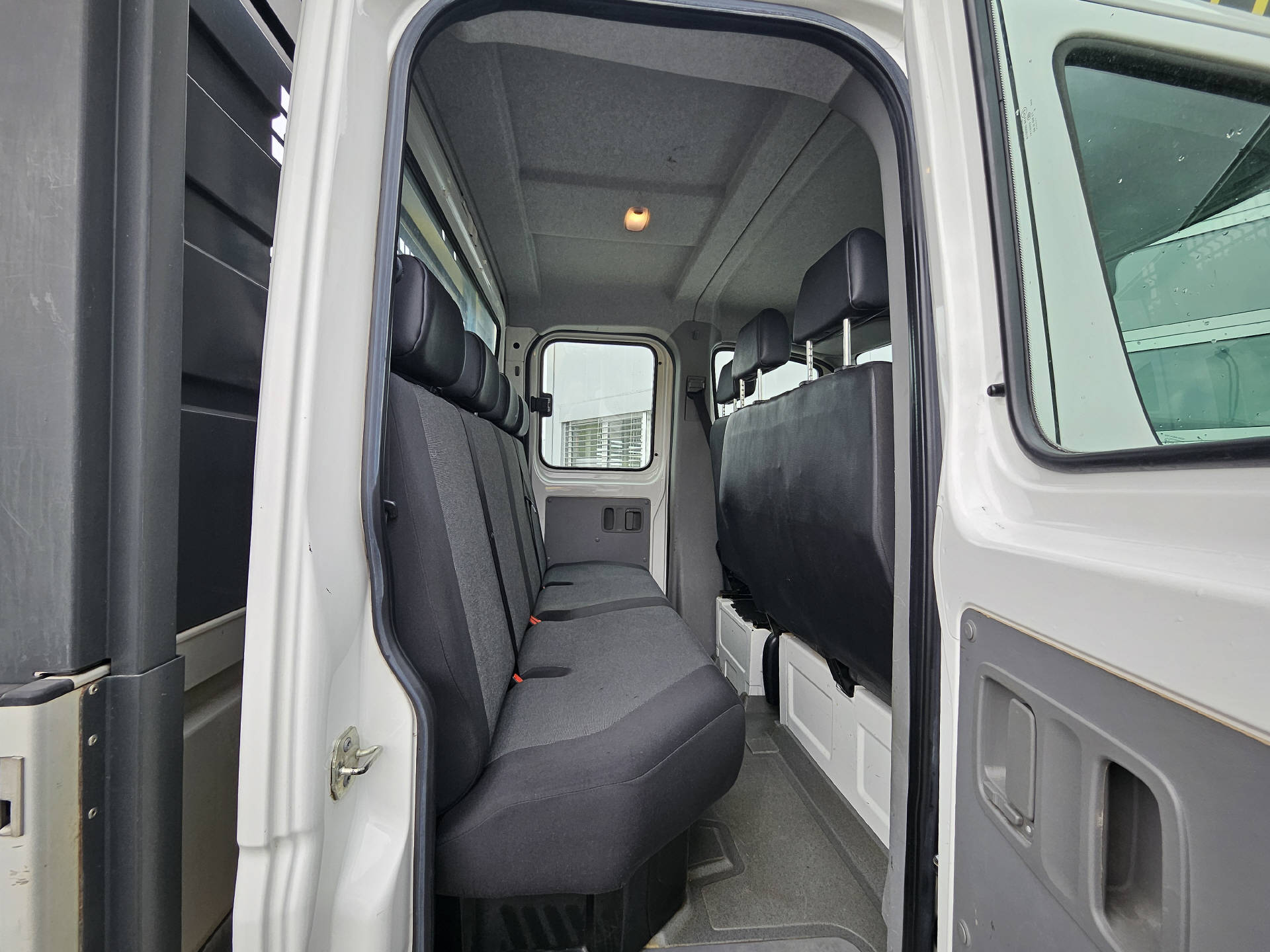 VW Crafter 35 DKab.-Ch. 3665 2.0 TDI 140 * Frischg ab MFK * Nutzlast von 1'176 KG * AHK *-image-9