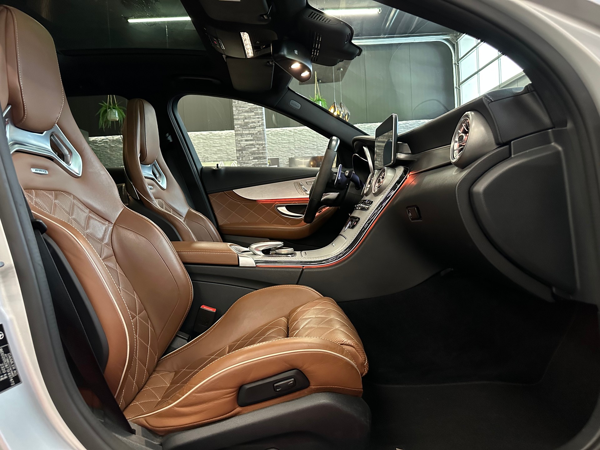 MERCEDES-BENZ C 63 S AMG Speedshift-image-13