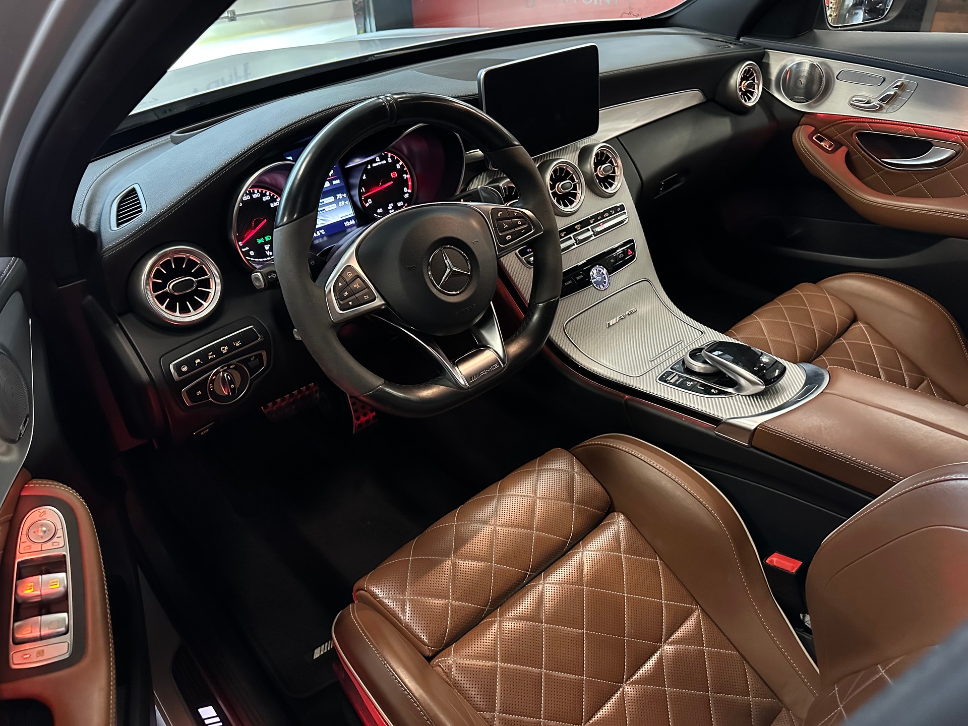 MERCEDES-BENZ C 63 S AMG Speedshift-image-24