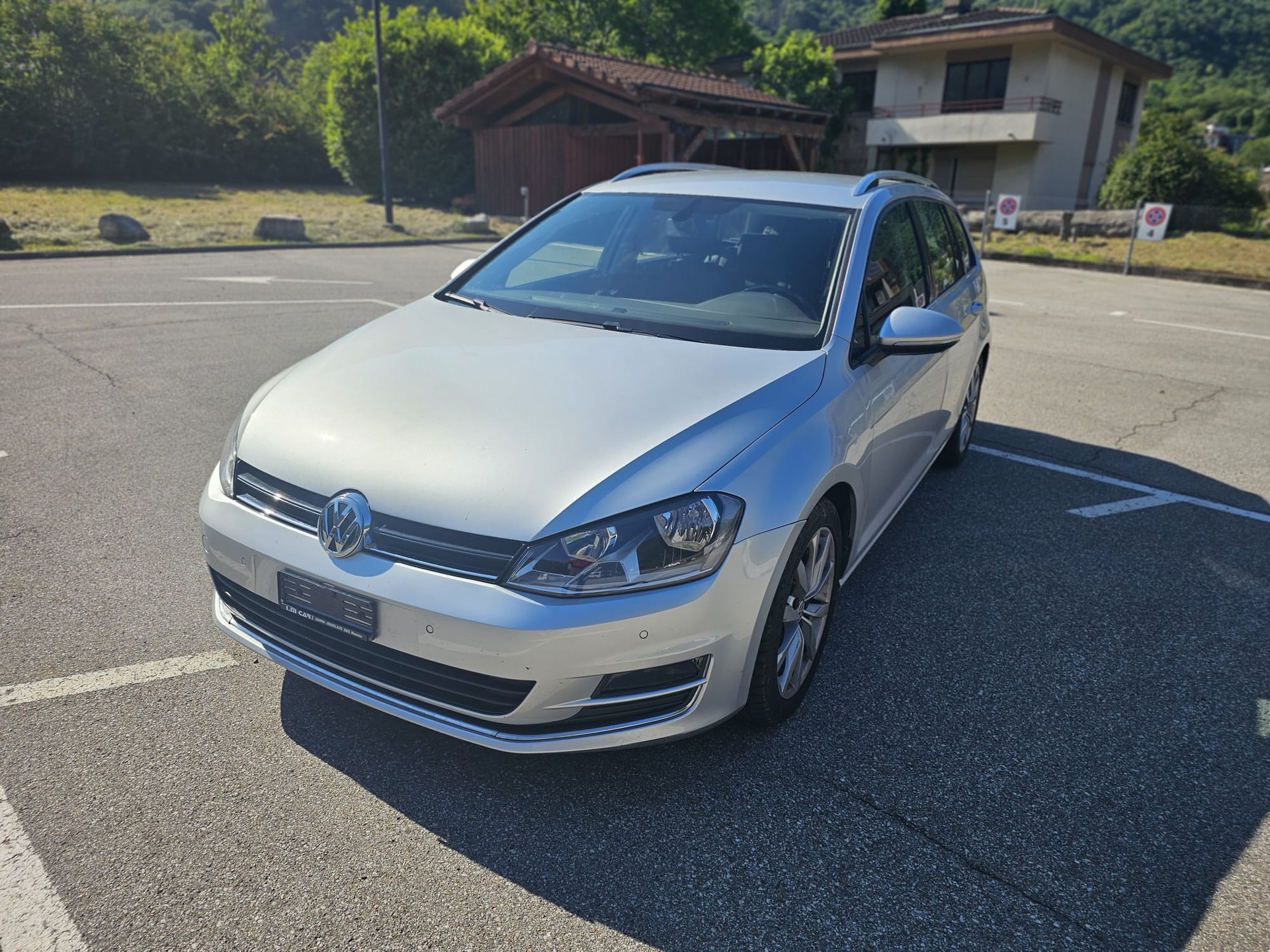 VW GOLF
