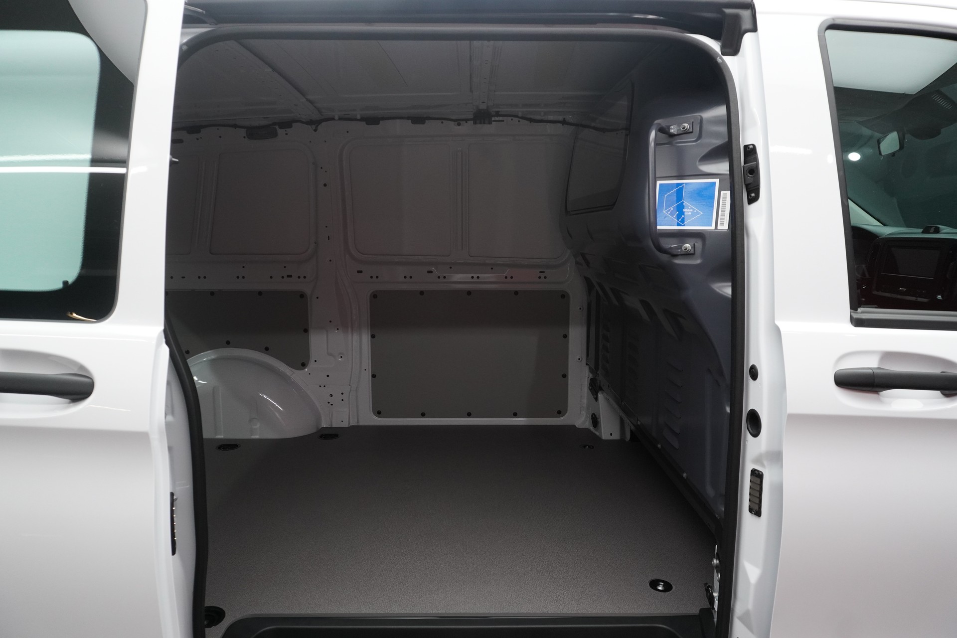 MERCEDES-BENZ Vito 114 CDI KA Pro Lang 4x4 Worker II-image-10