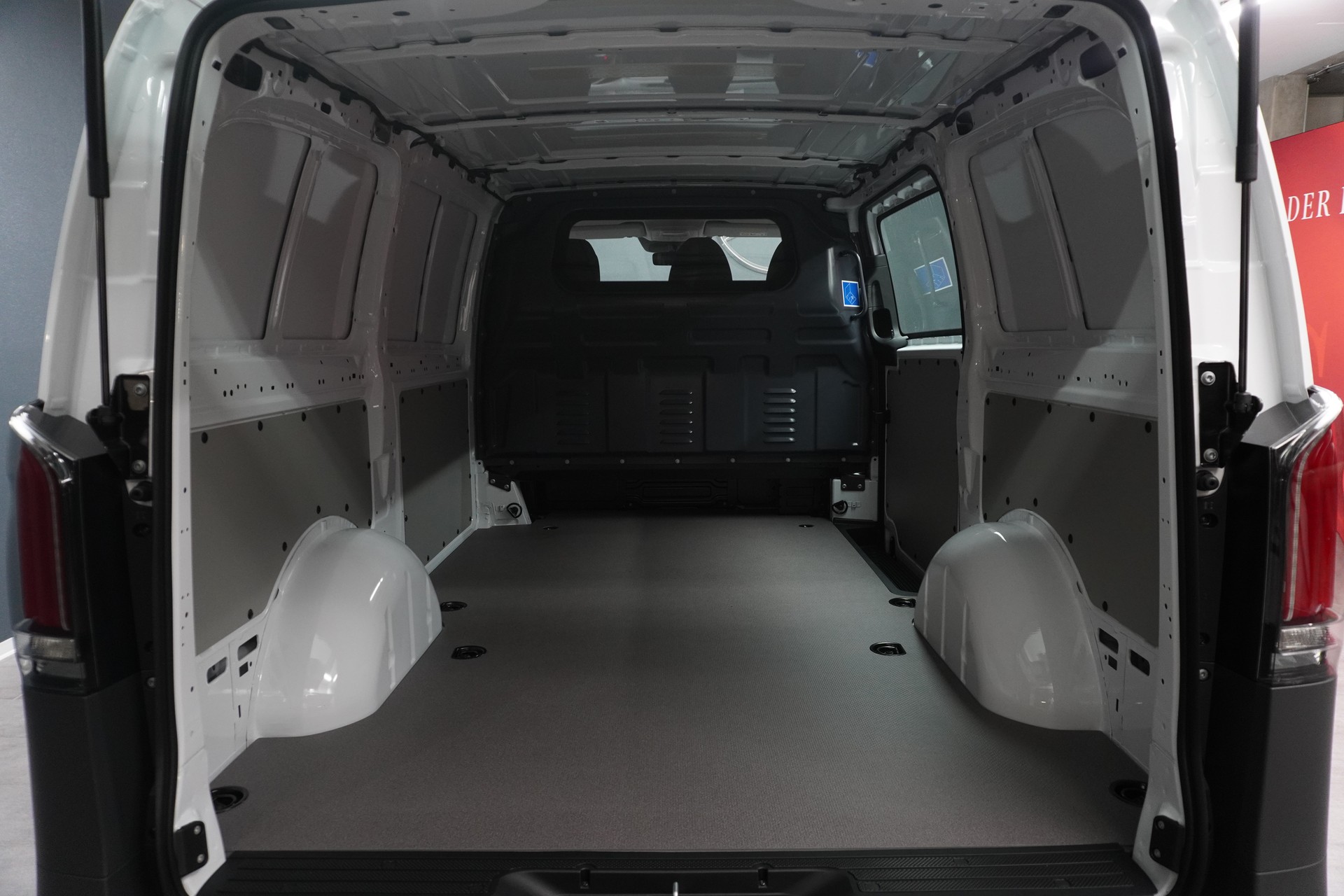 MERCEDES-BENZ Vito 114 CDI KA Pro Lang 4x4 Worker II-image-11
