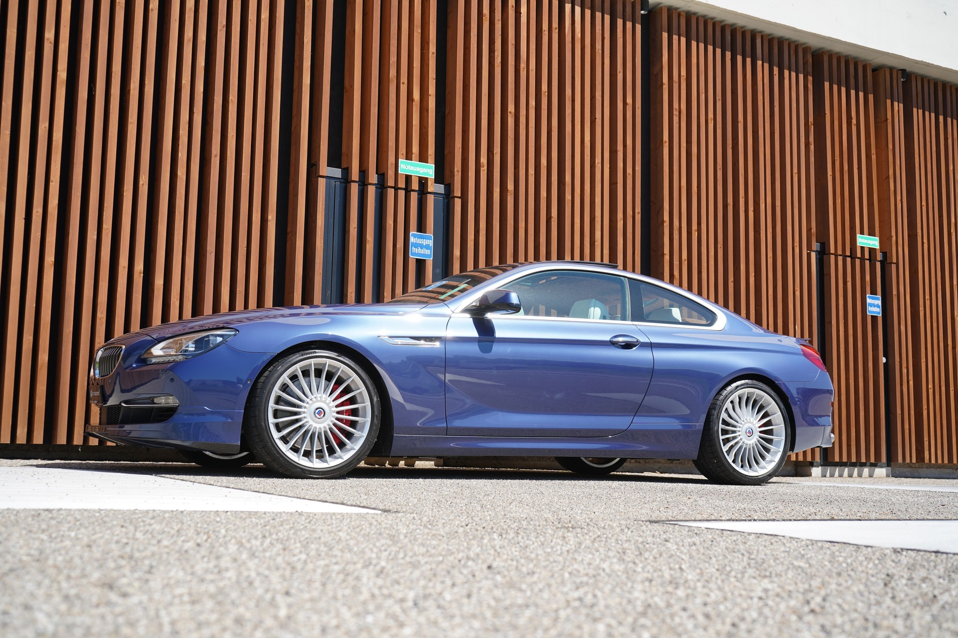 BMW-ALPINA B6 BiTURBO 4.4 V8 COUPÉ SWITCH-TRONIC l 540 PS-image-6