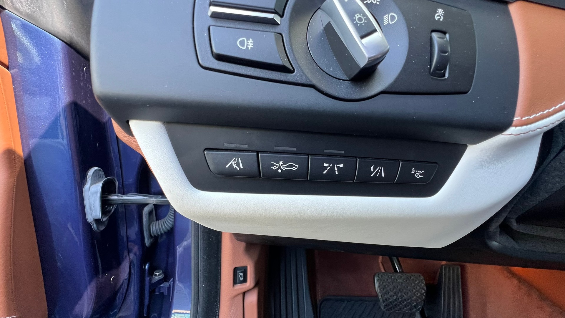 BMW-ALPINA B6 BiTURBO 4.4 V8 COUPÉ SWITCH-TRONIC l 540 PS-image-29