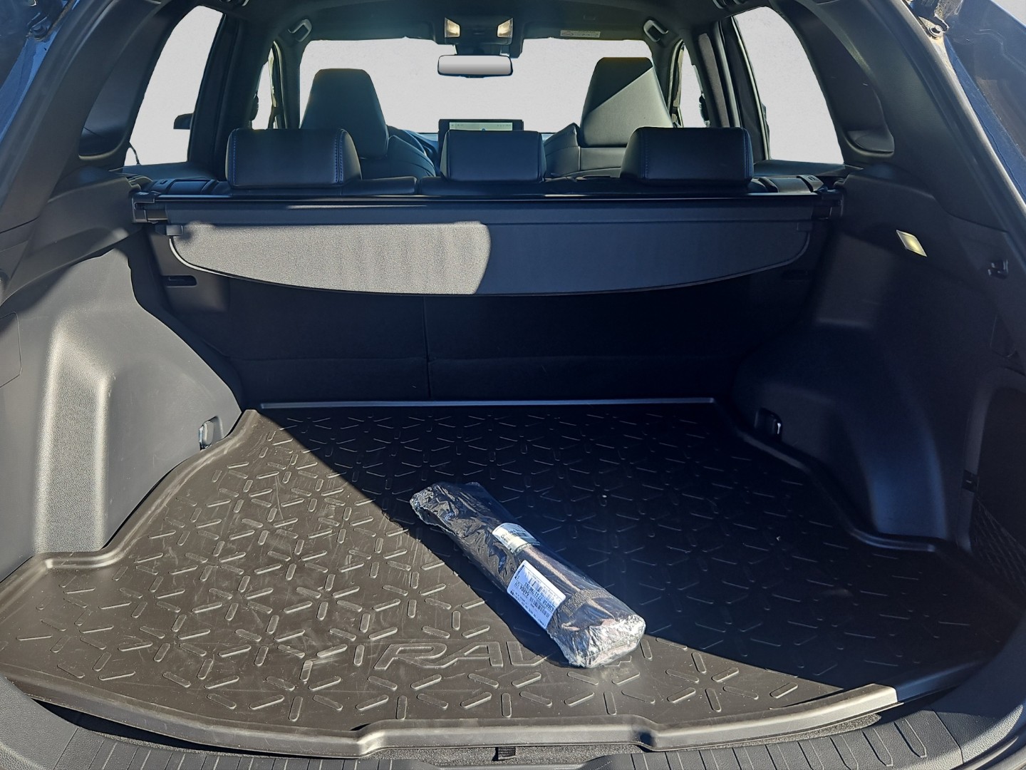 TOYOTA RAV-4 2.5 HSD Style e-CVT 4WD-image-15