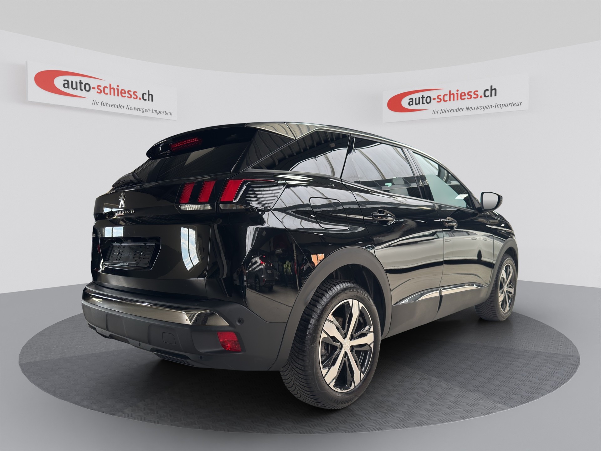 PEUGEOT 3008 1.2 PureTech Allure Pack EAT8-image-4