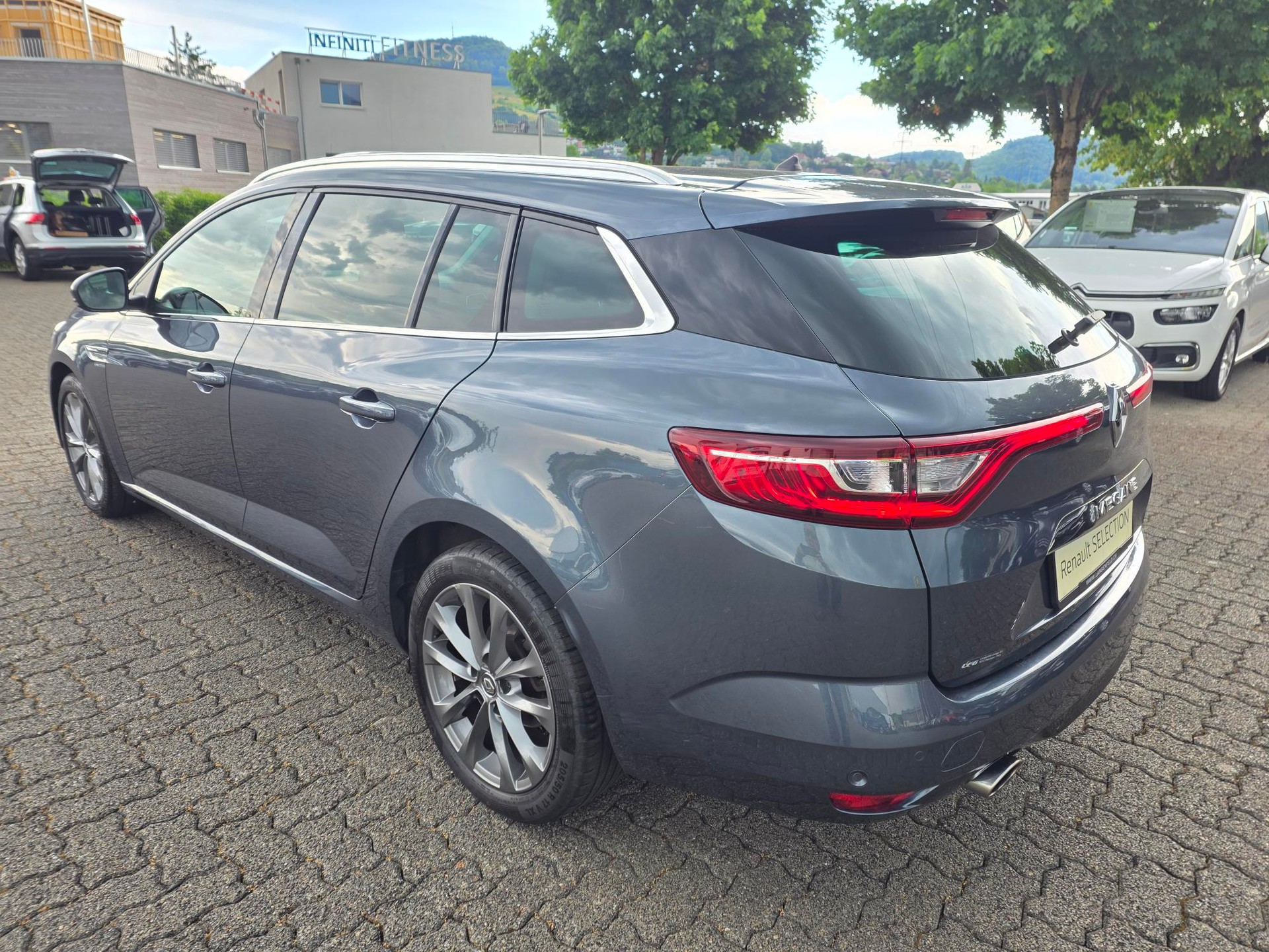 RENAULT Mégane GrT 1.2 TCe 130 90th An.EDC-image-2