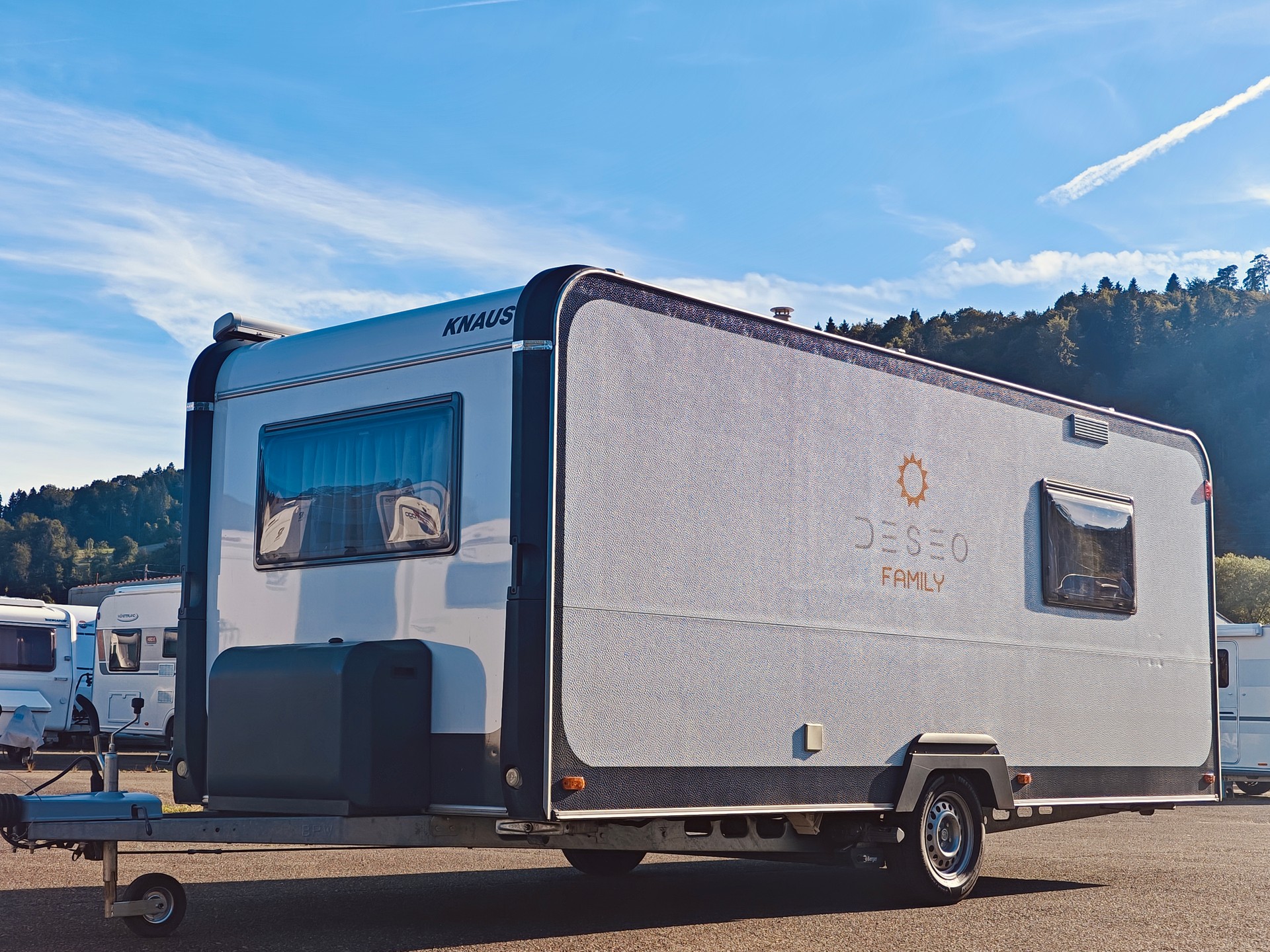 KNAUS Eifelland Deseo 500 Family Edition -- Mover -- Solar & Lithium -- Markise & Seitenwände -- Etagenbett