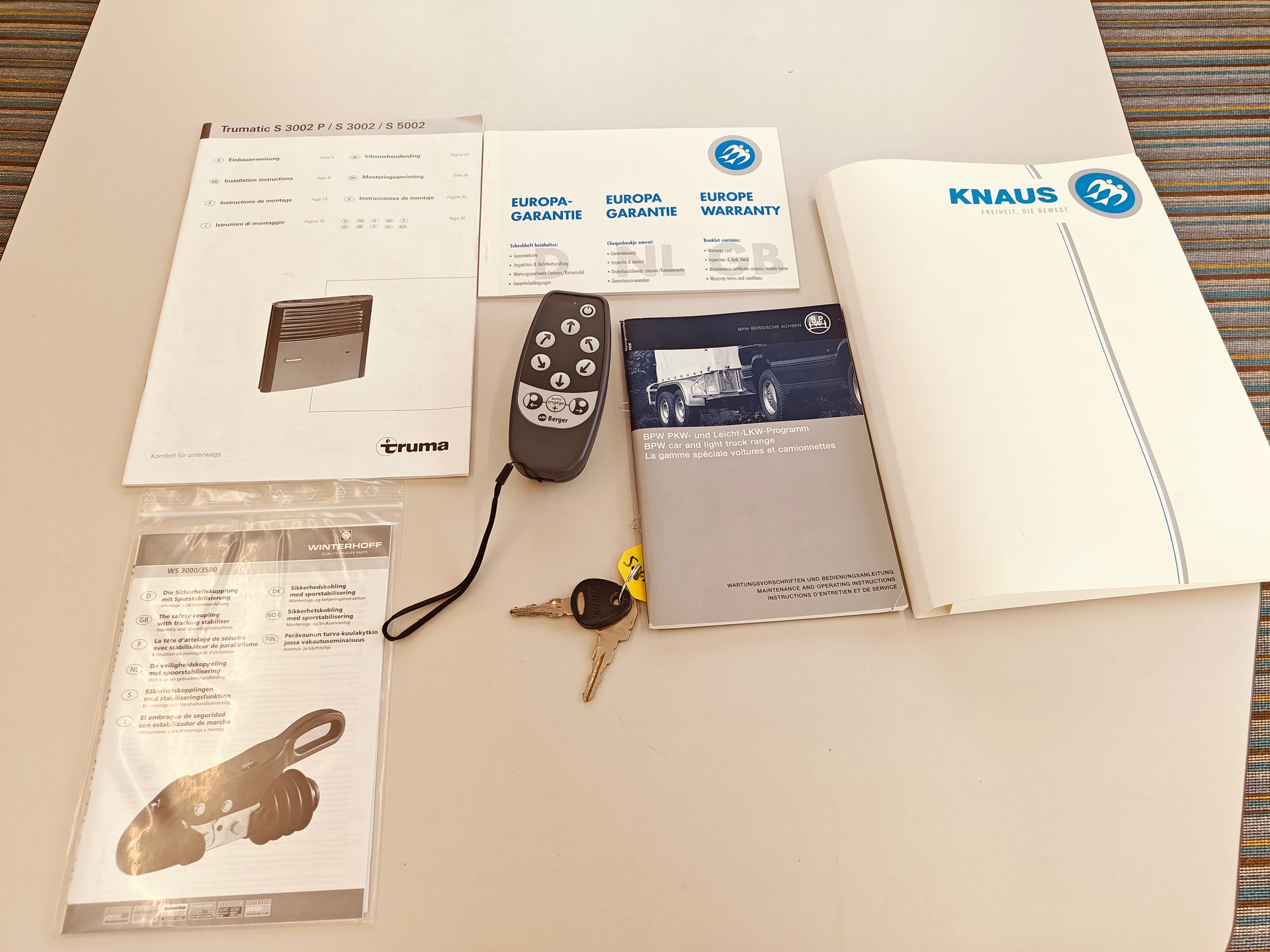 KNAUS Eifelland Deseo 500 Family Edition -- Mover -- Solar & Lithium -- Markise & Seitenwände -- Etagenbett-image-23