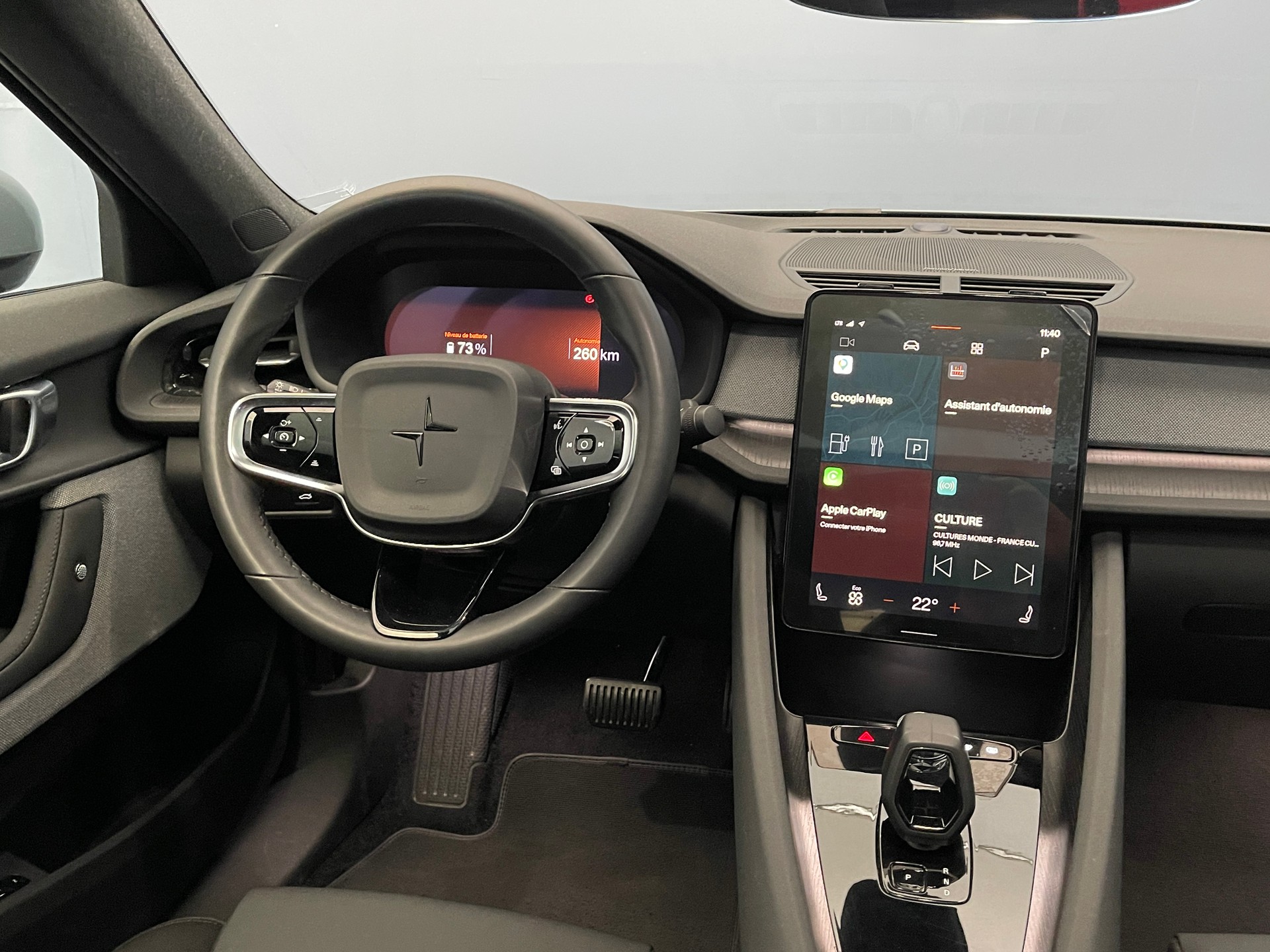 POLESTAR 2 Long Range Dual Motor-image-12