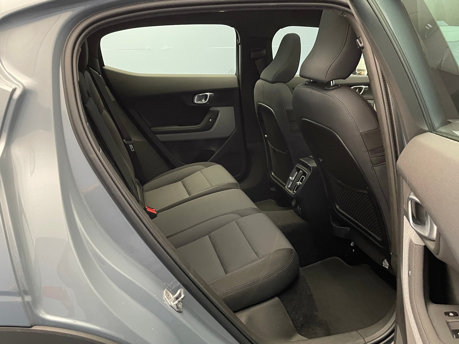 POLESTAR 2 Long Range Dual Motor-image-7