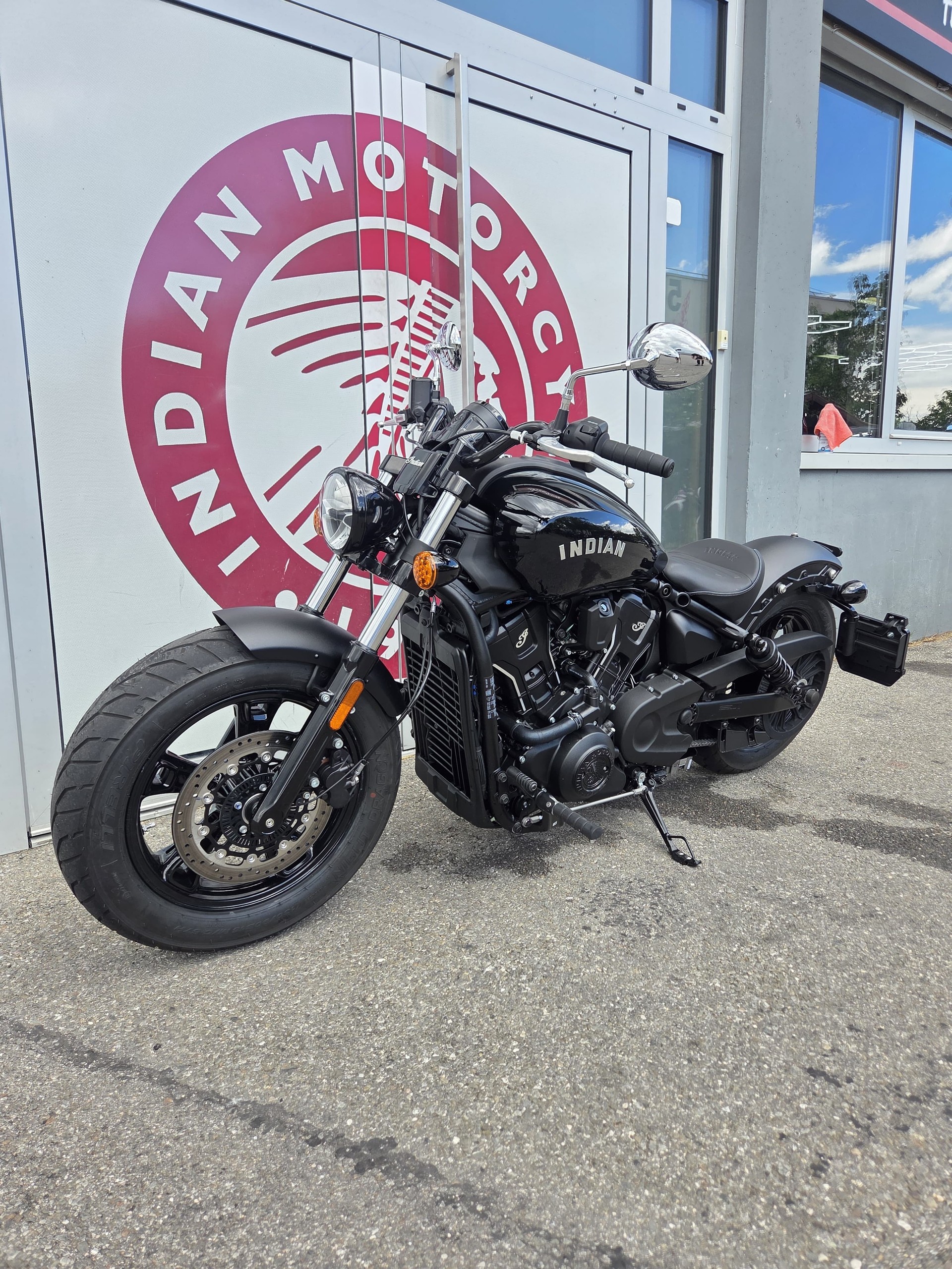 INDIAN SCOUT SIXTY BOBBER-image-5