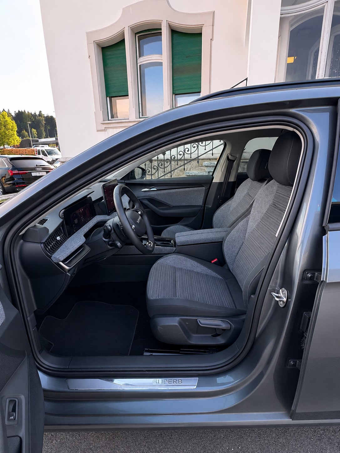 SKODA Superb Combi 2.0 TSI Selection 4x4 DSG-image-5