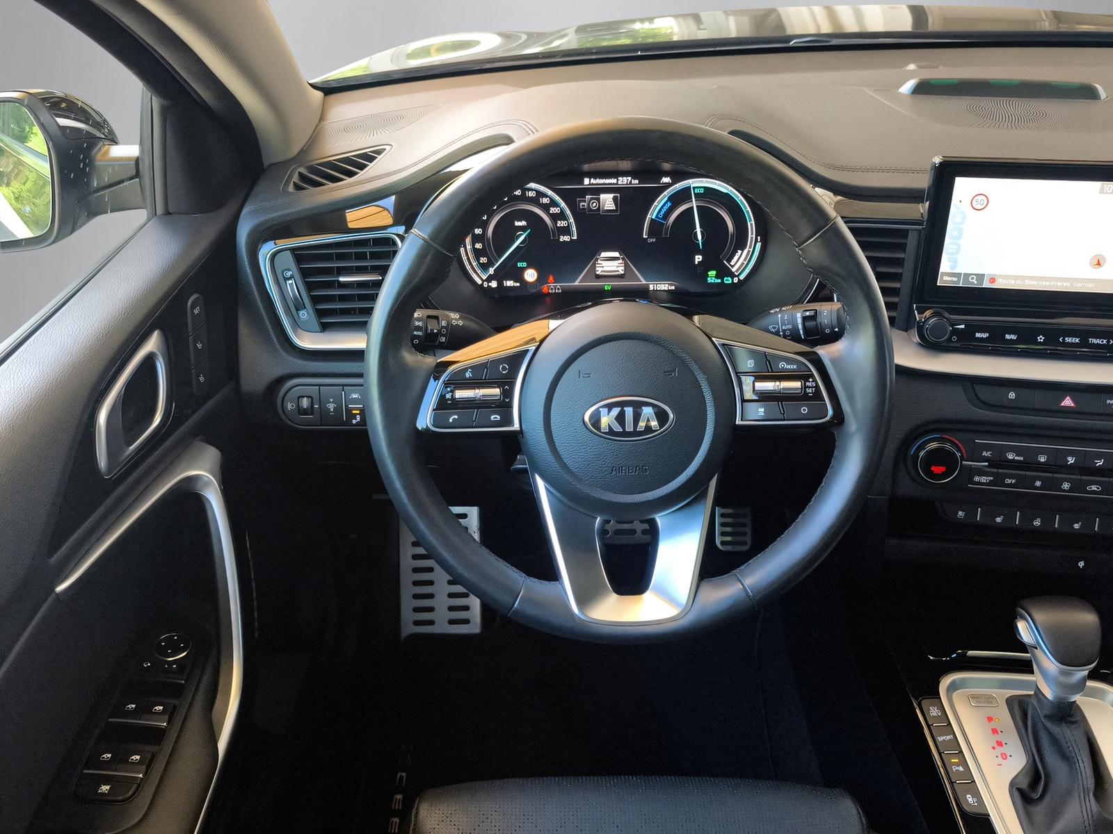KIA XCeed 1.6 GDi Plug-in Hybrid Style-image-4