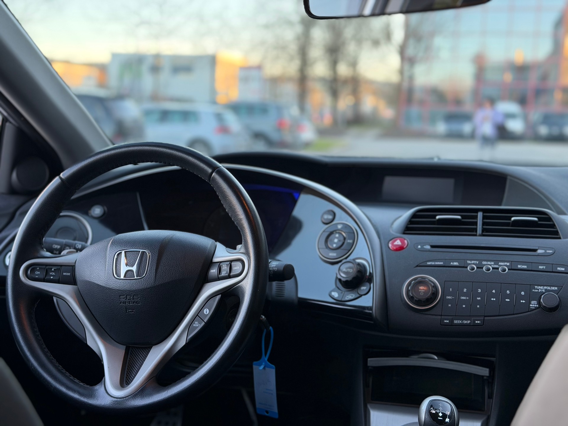 HONDA Civic 1.8i Sport-image-9