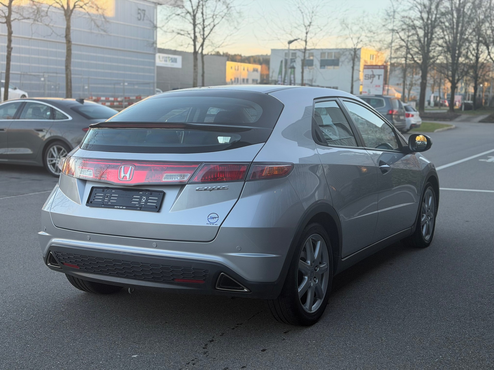 HONDA Civic 1.8i Sport-image-4