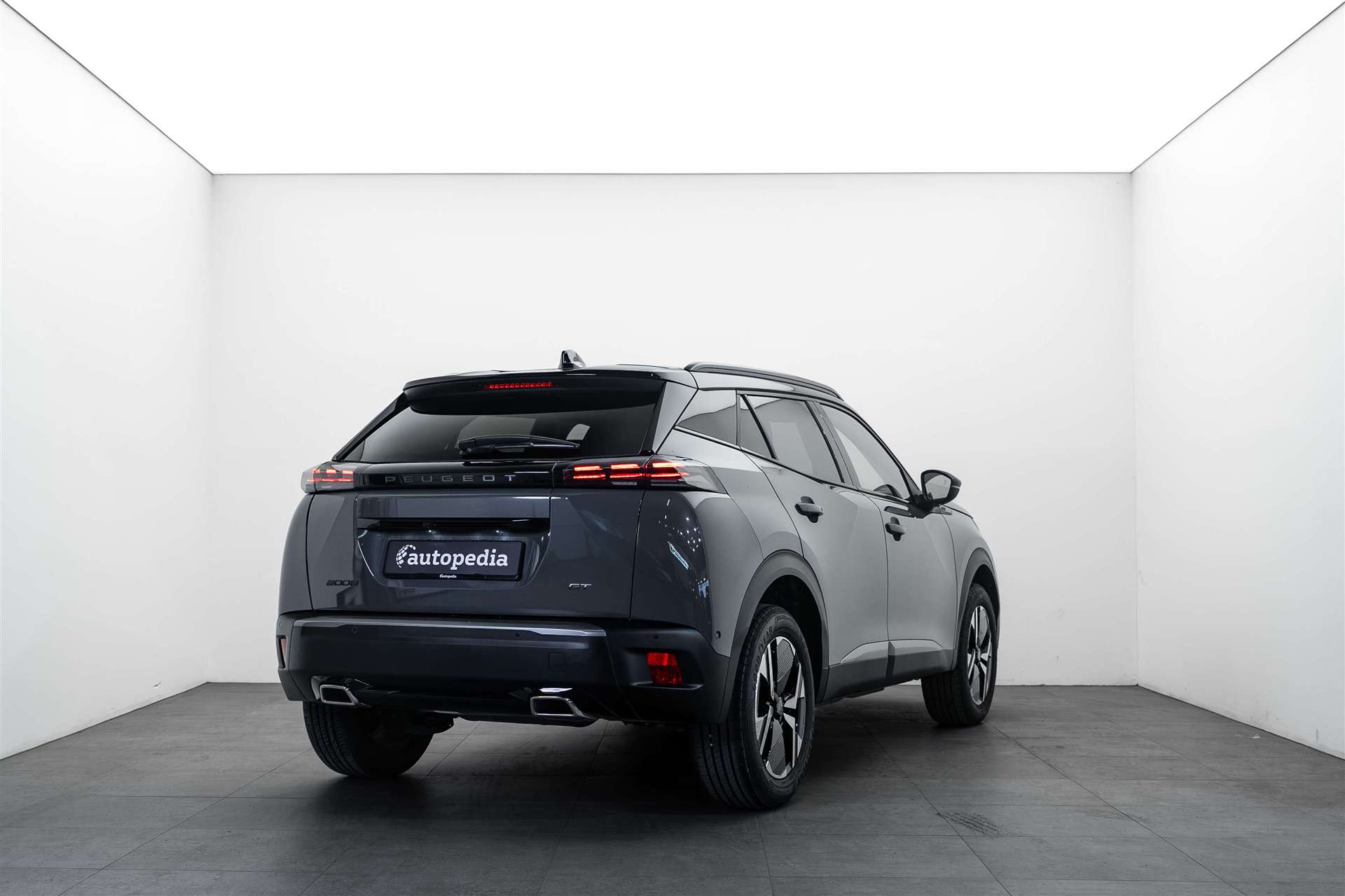 PEUGEOT 2008 1.2 PureTech GT Automat-showroom-element-2