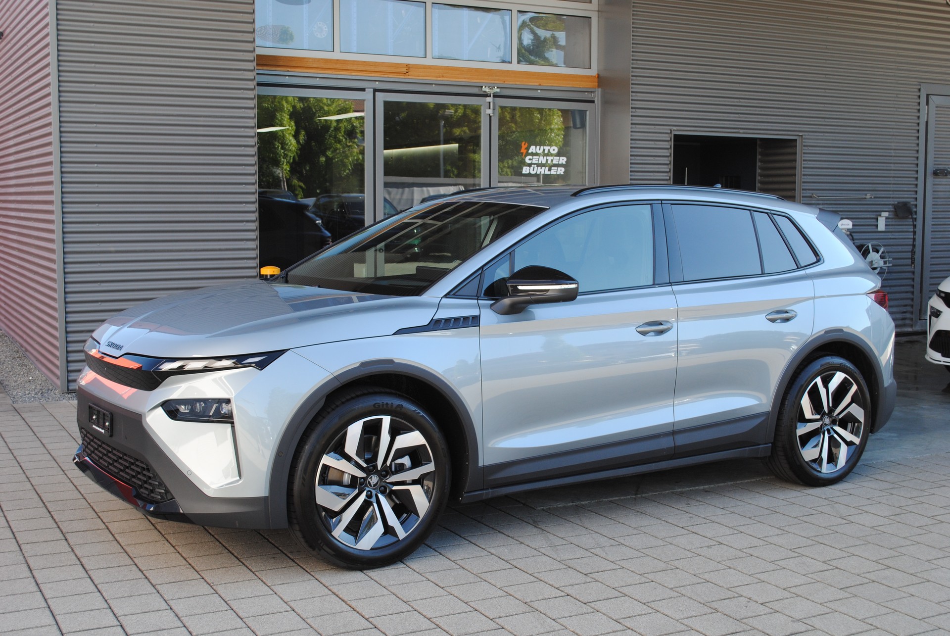 SKODA Elroq 85 Sportline-showroom-element-2