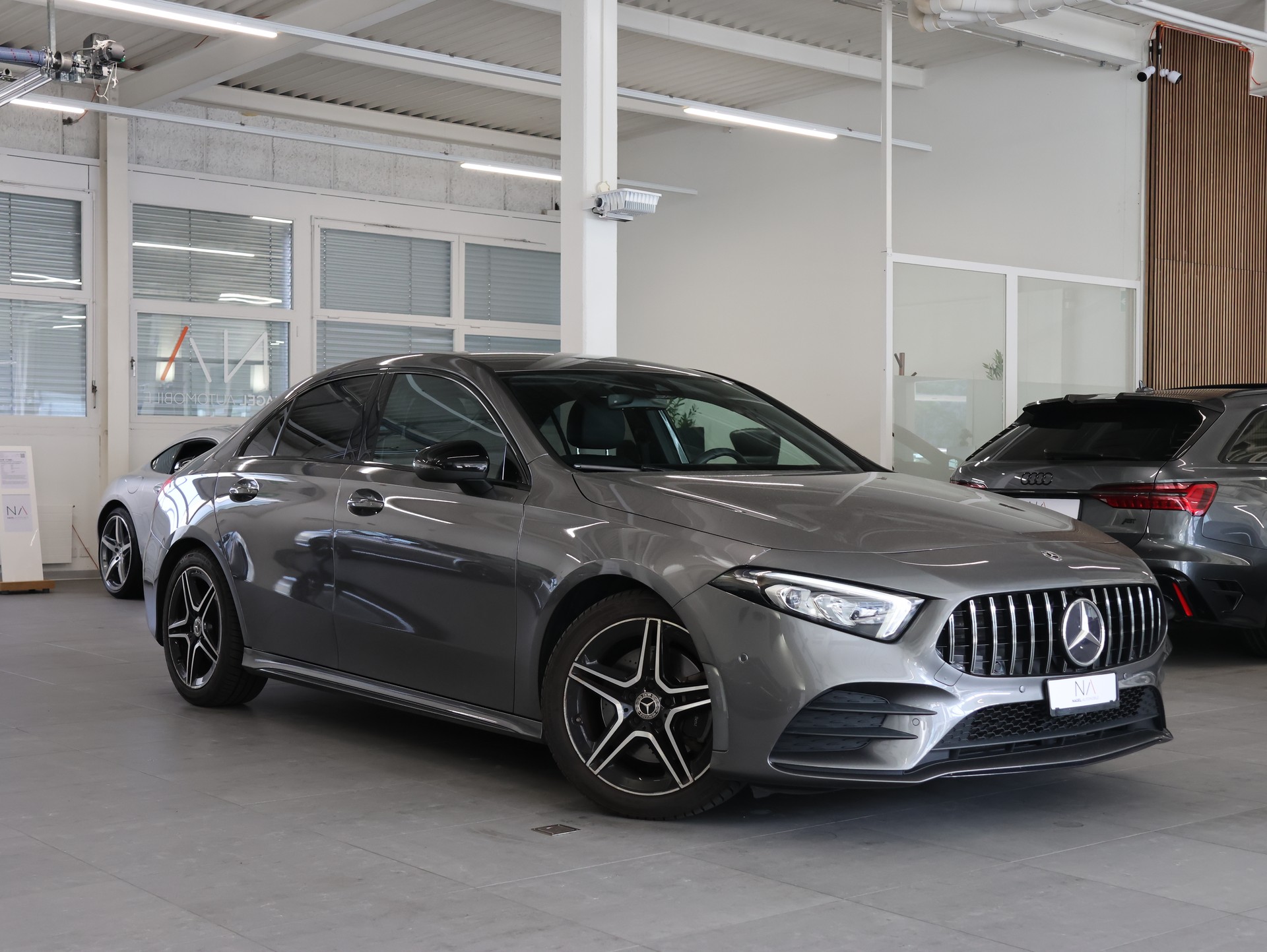 MERCEDES-BENZ A 220 Style 7G-DCT 4Matic *Rückfahrkamera* *Sitzheizung*