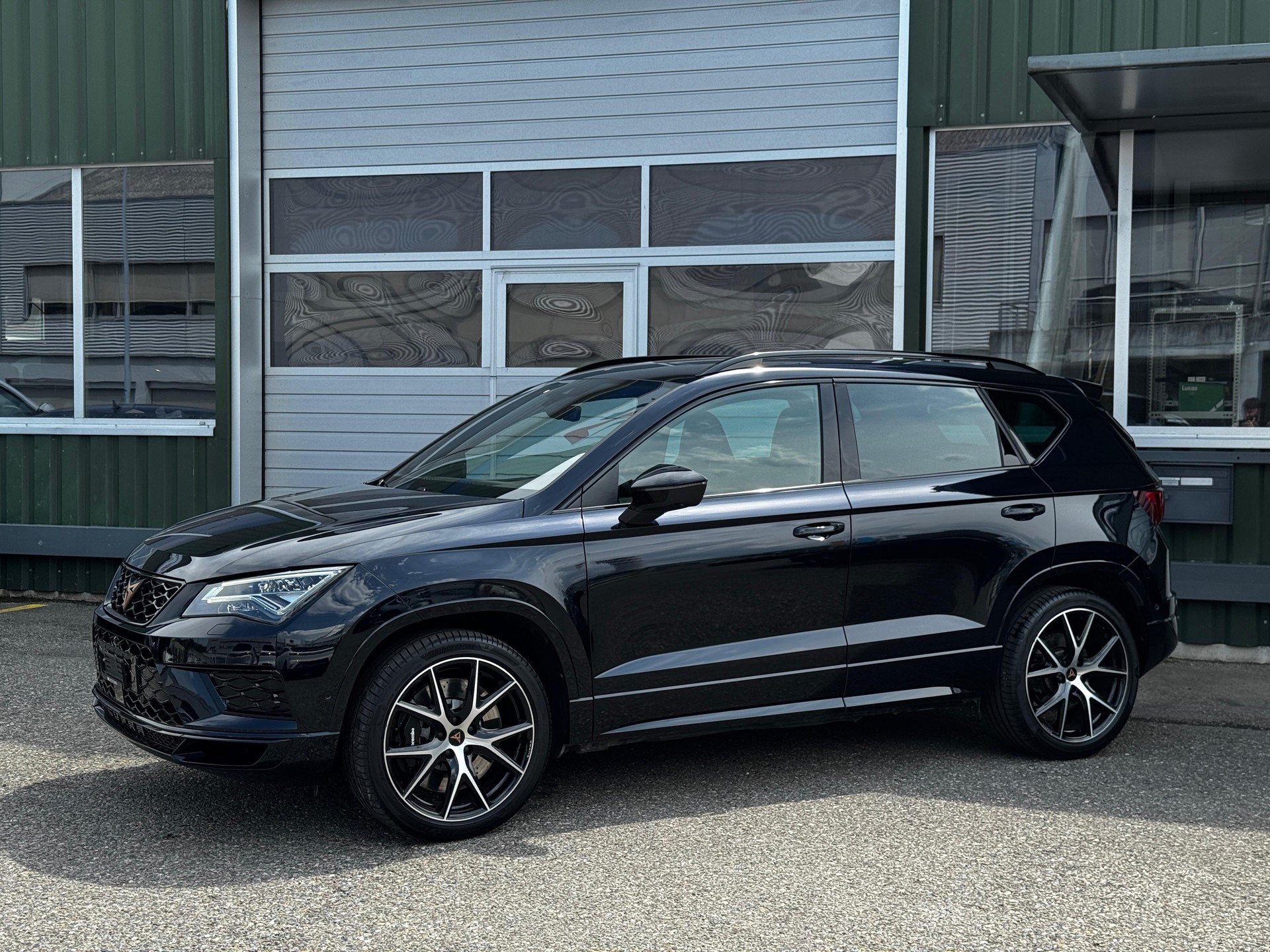 CUPRA Ateca 2.0TSI 4Drive DSG-showroom-element-1