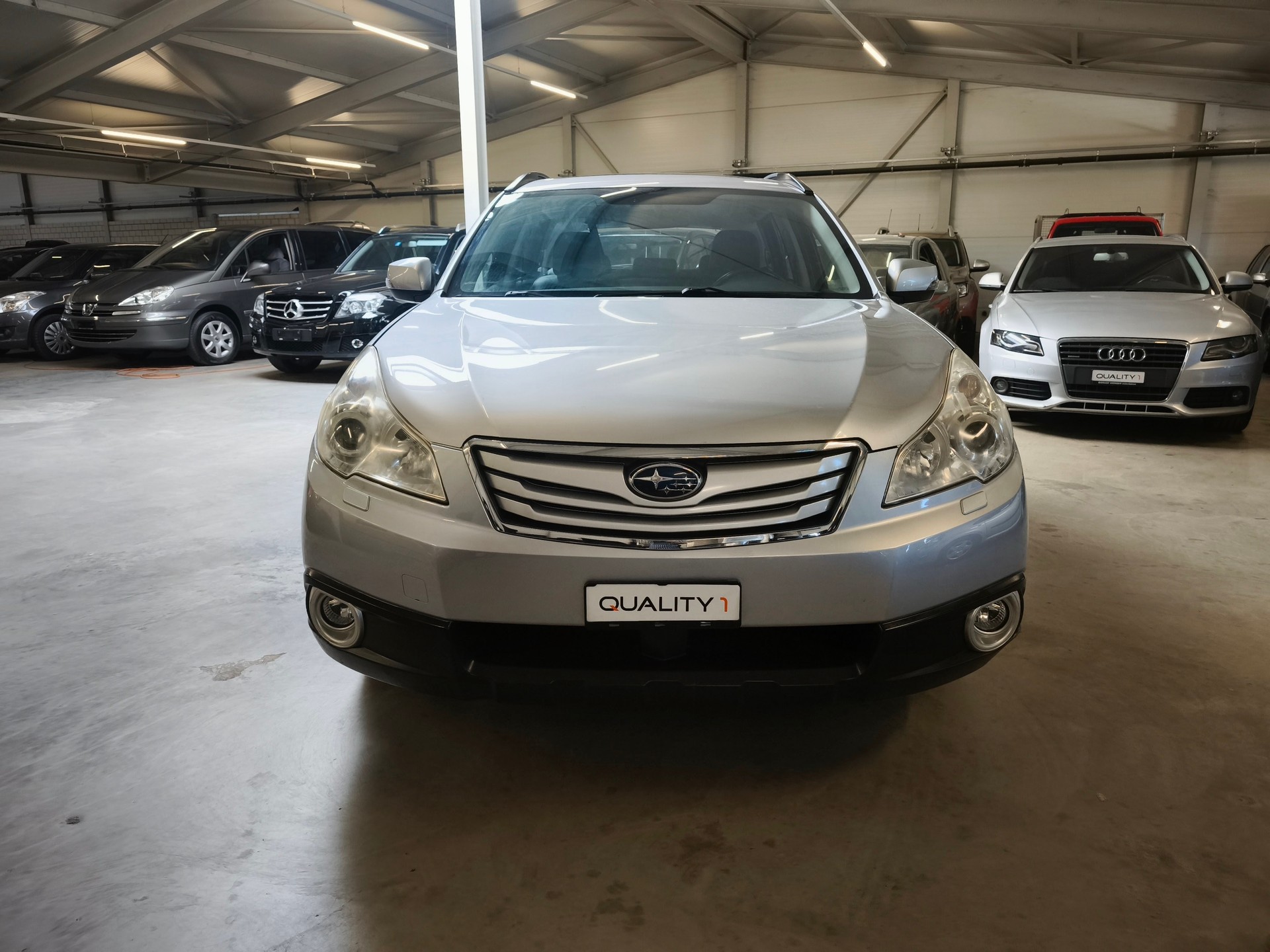 SUBARU Outback 3.6R Executive AWD Automatic