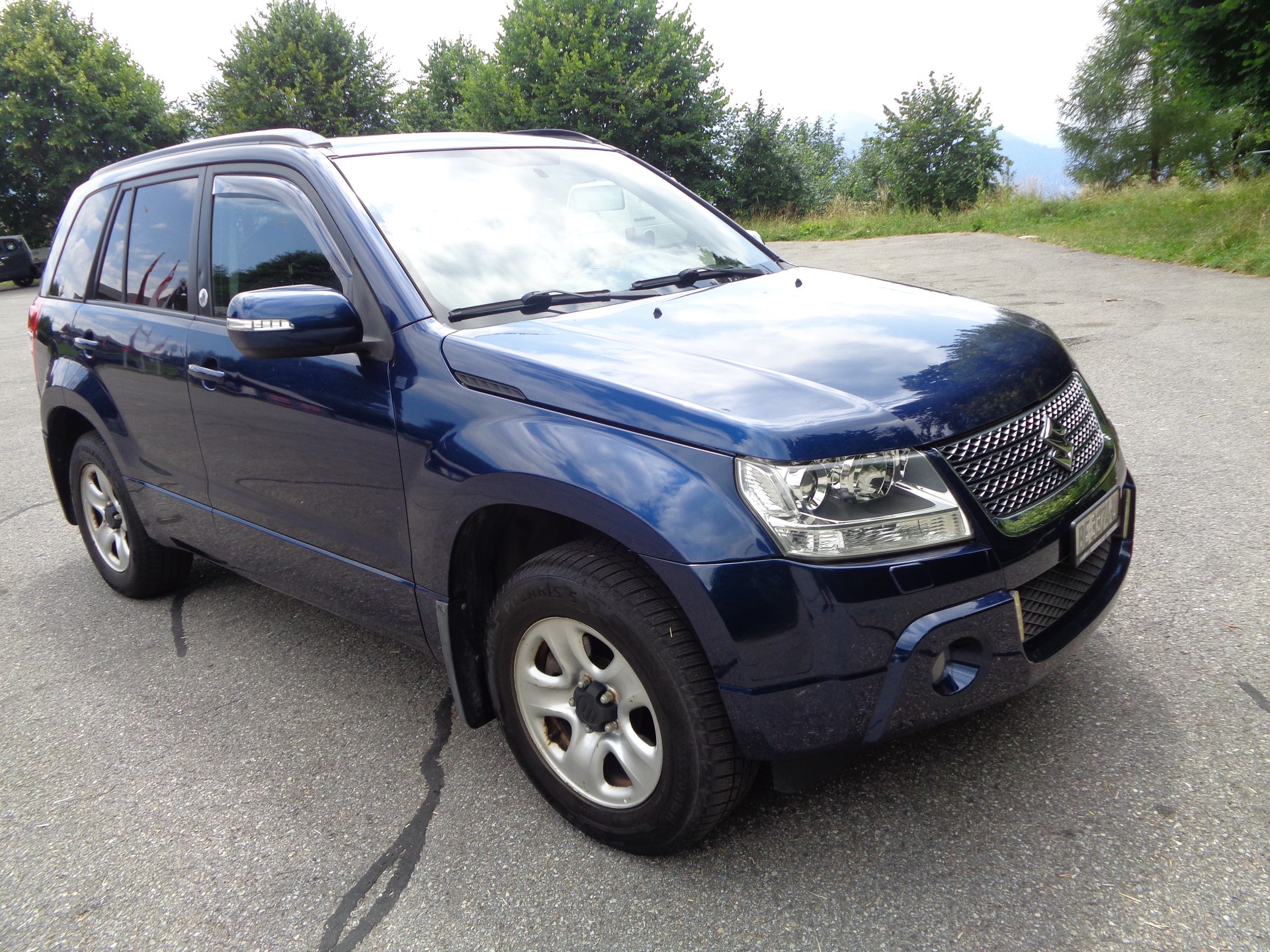 SUZUKI 2.4 VVT GL Top 4x4-image-1