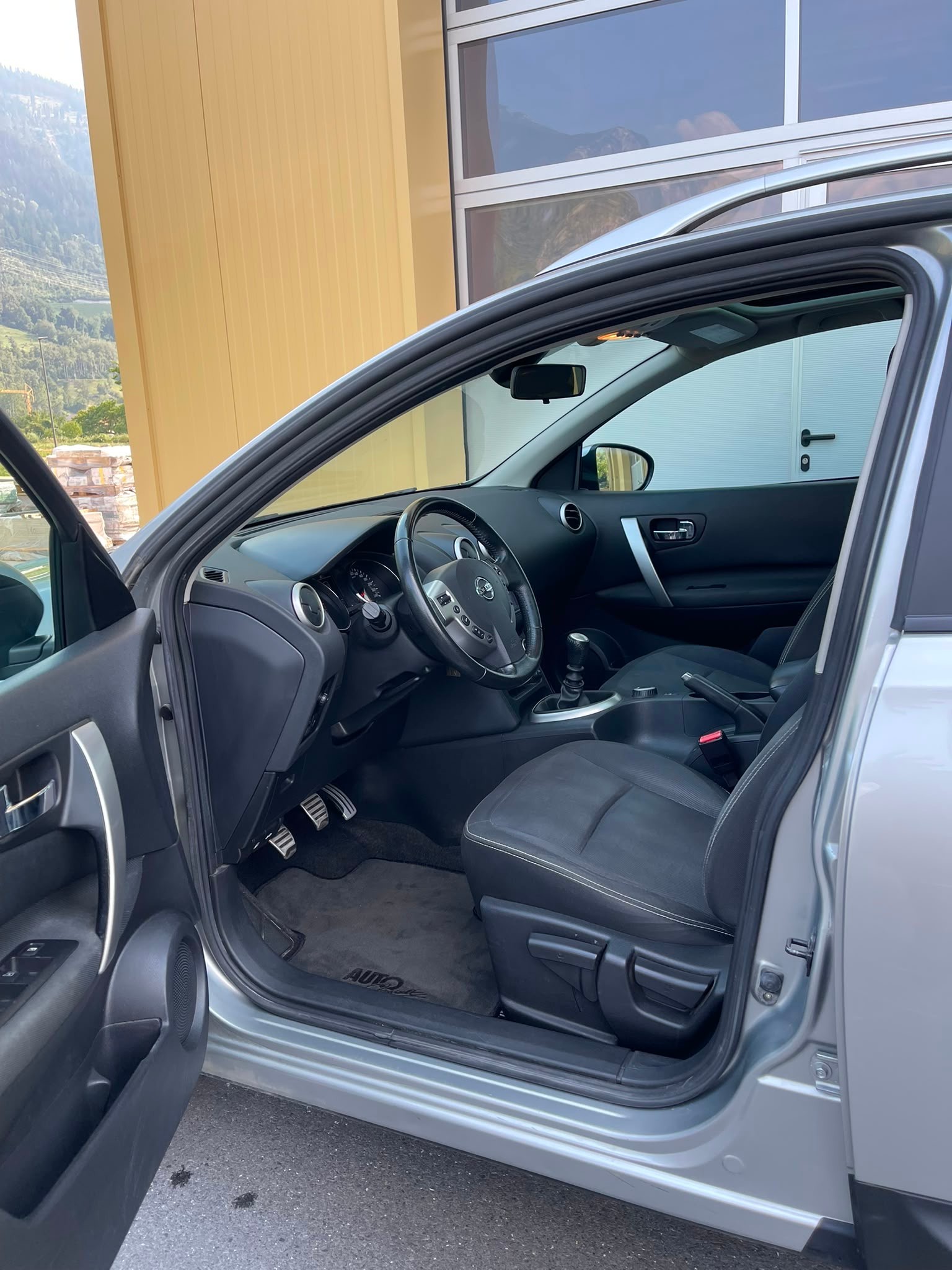 NISSAN Qashqai 2.0 4WD tekna-image-6