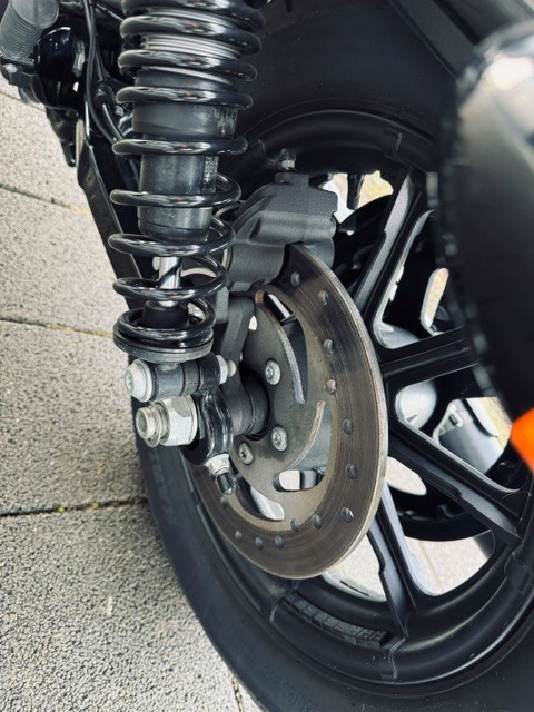 HARLEY-DAVIDSON XL 1200 NS Iron ABS-image-12