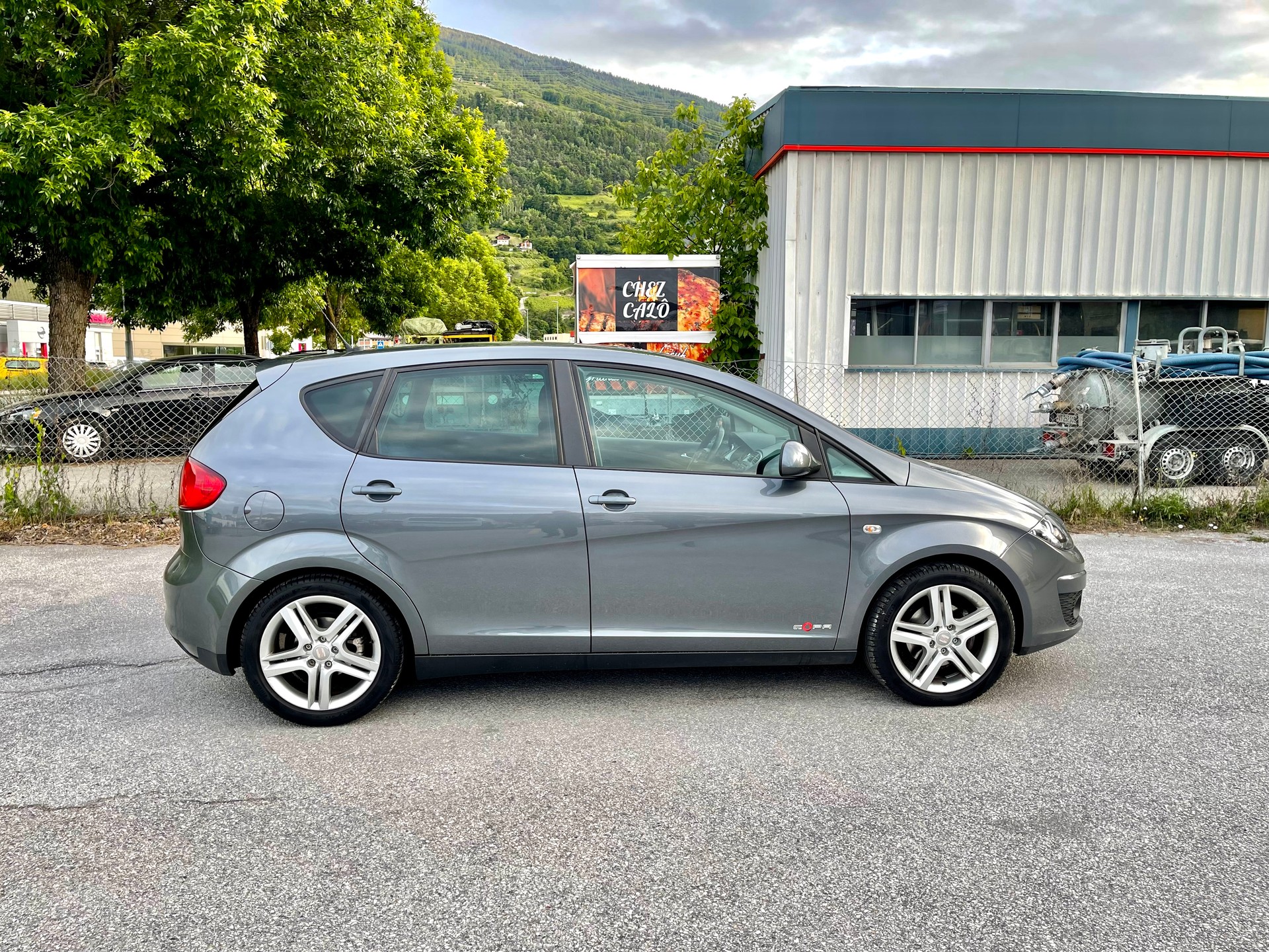 SEAT Leon 1.8 TSI FR Advantage DSG-image-19