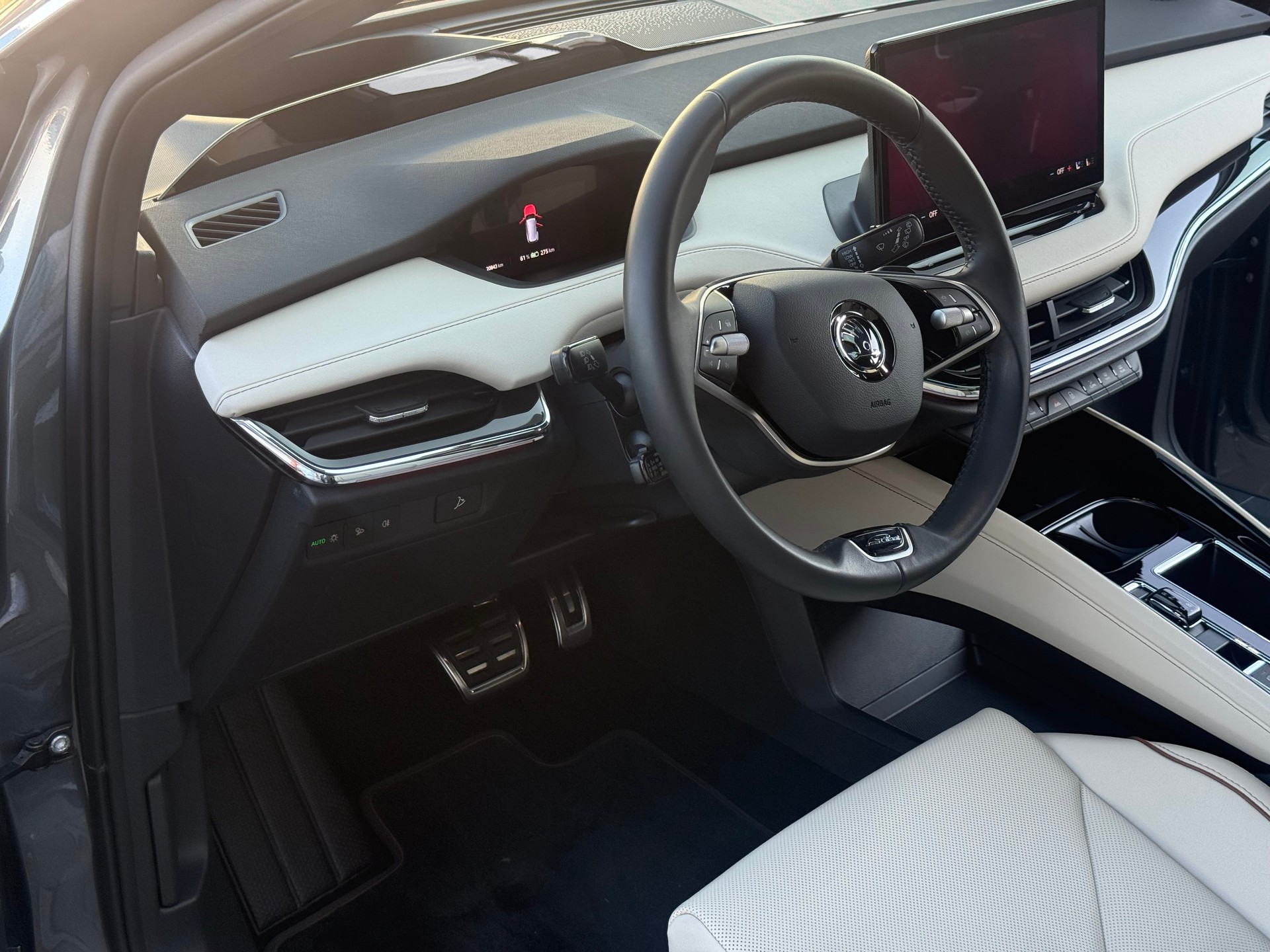 SKODA Enyaq 85x L&K 4x4-image-17